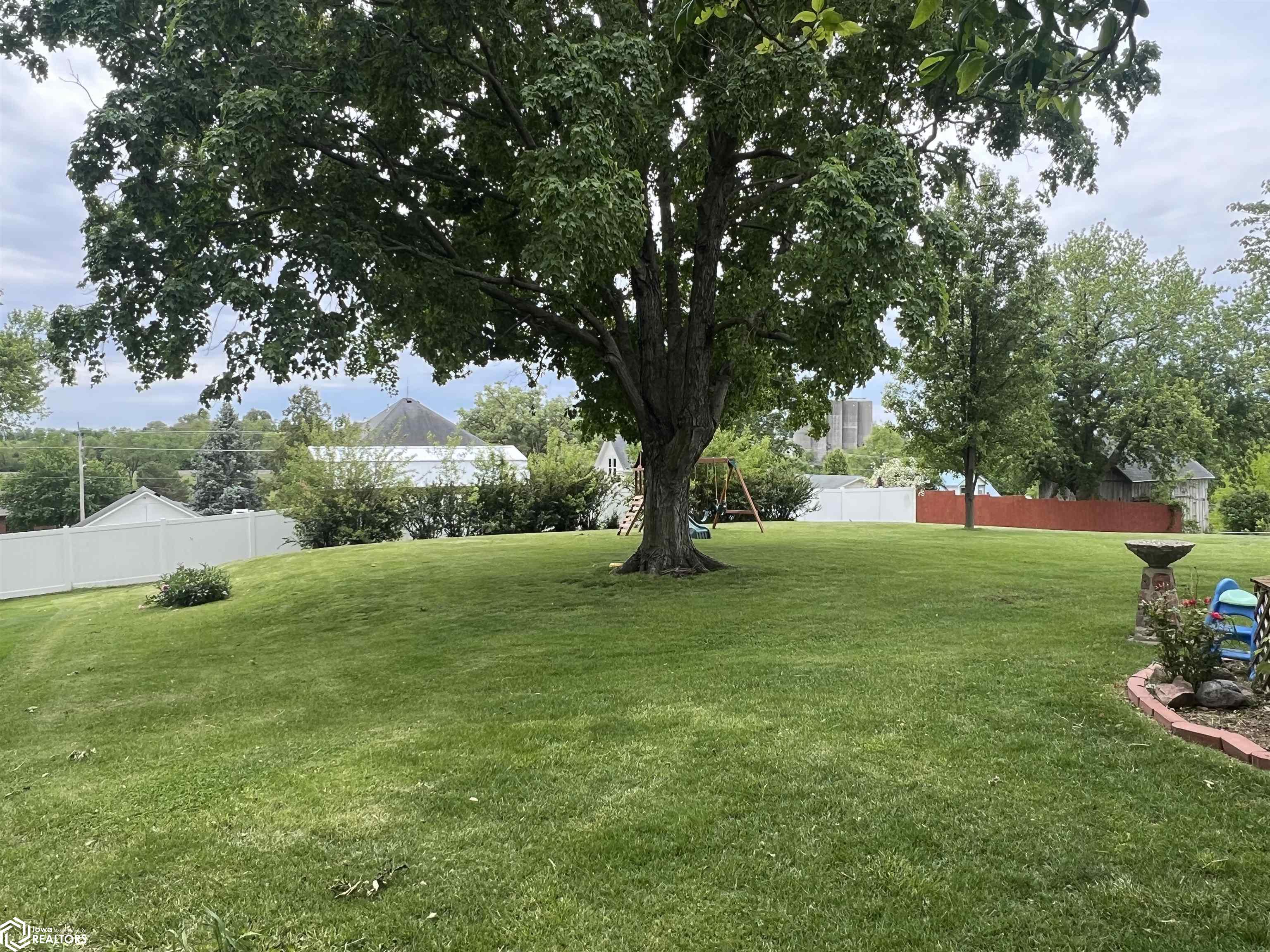 714 Thorn Street, Stanton, Iowa image 24