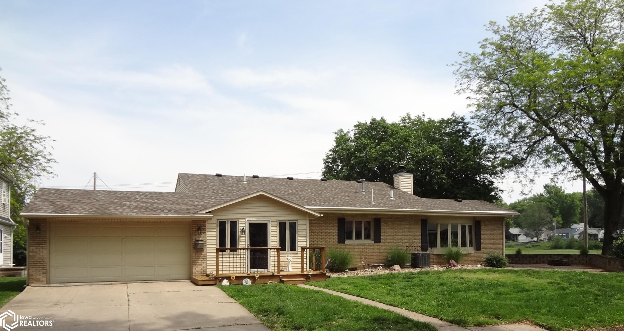 301 Park Avenue, Shenandoah, Iowa image 1