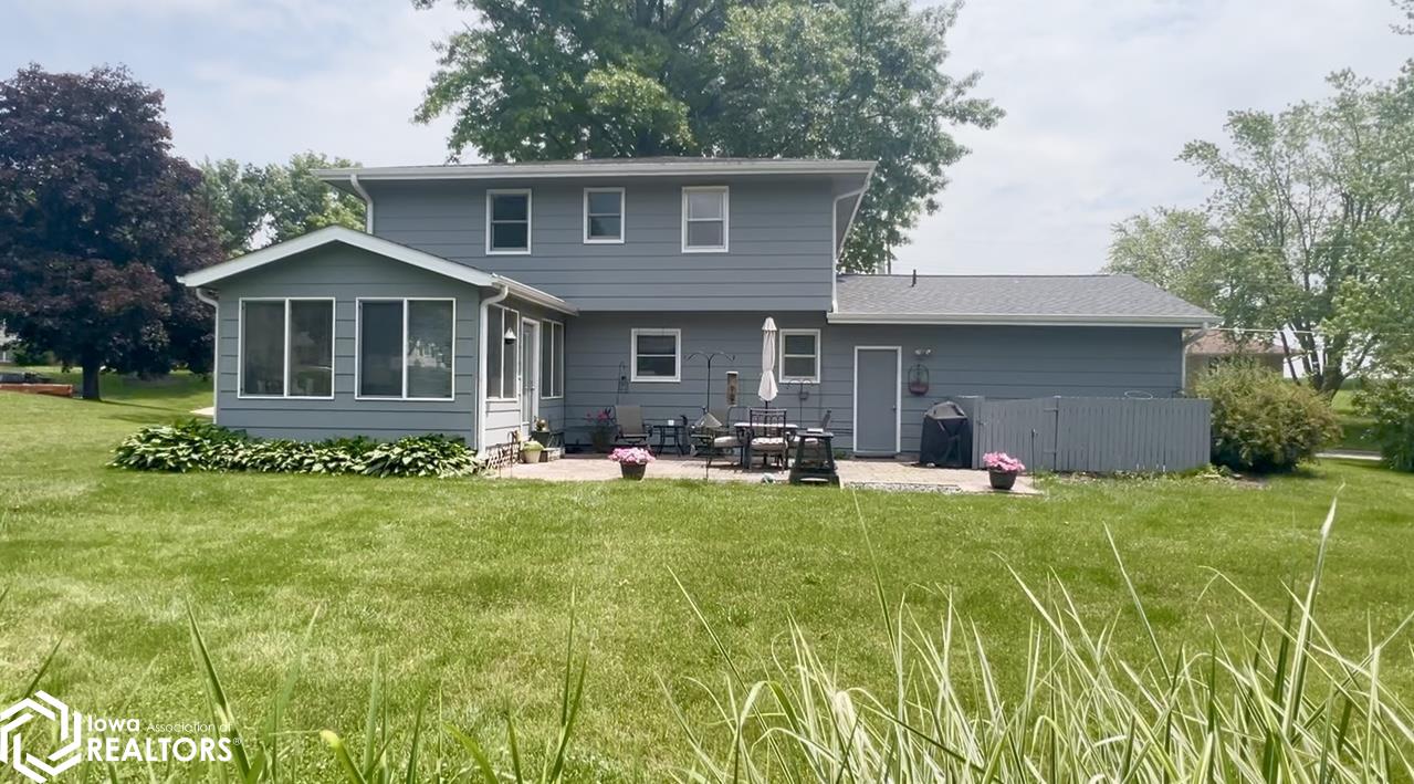 313 E 29th Street, Newton, Iowa image 22