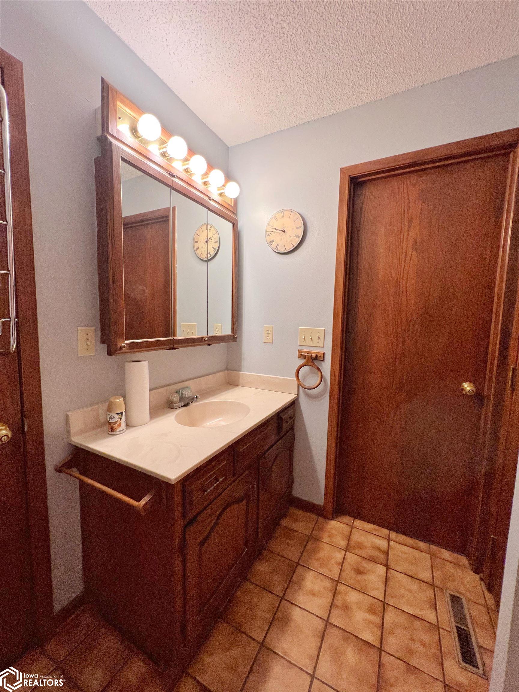 302 N 5th Street, Lanesboro, Iowa image 21