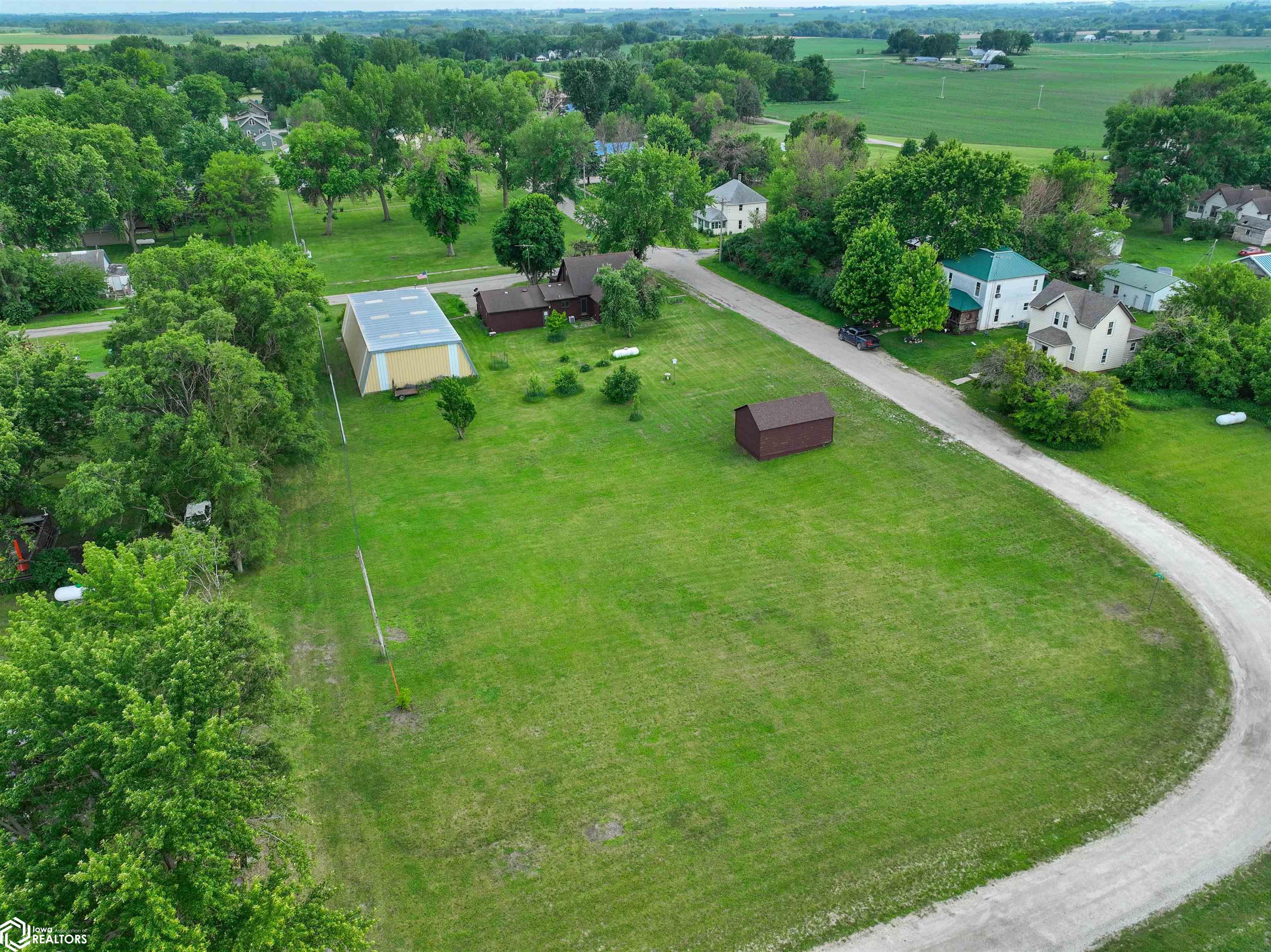 302 N 5th Street, Lanesboro, Iowa image 4