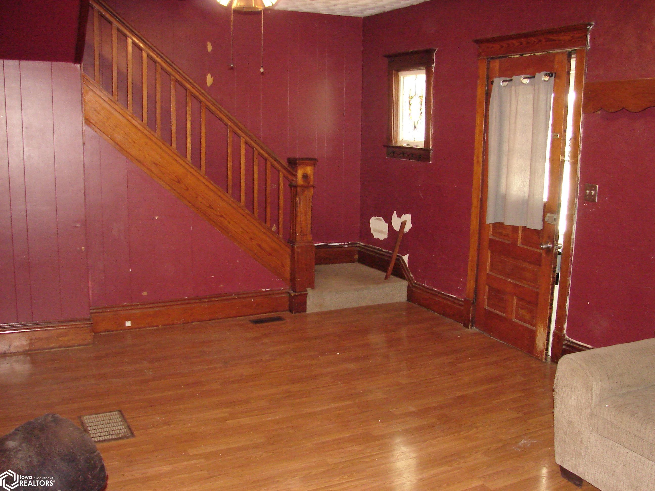 305 W Warren St., Mount Pleasant, Iowa image 6