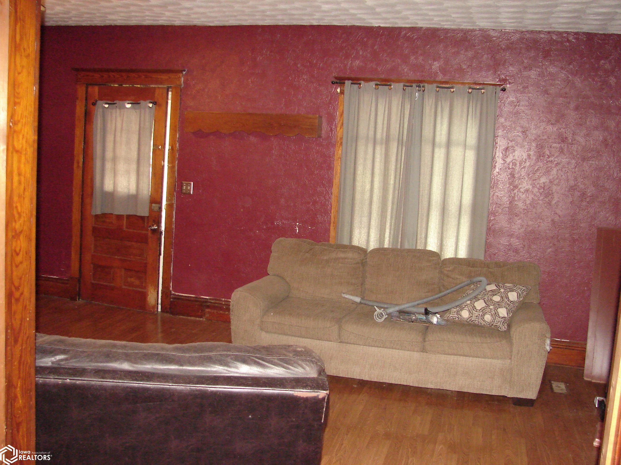 305 W Warren St., Mount Pleasant, Iowa image 7