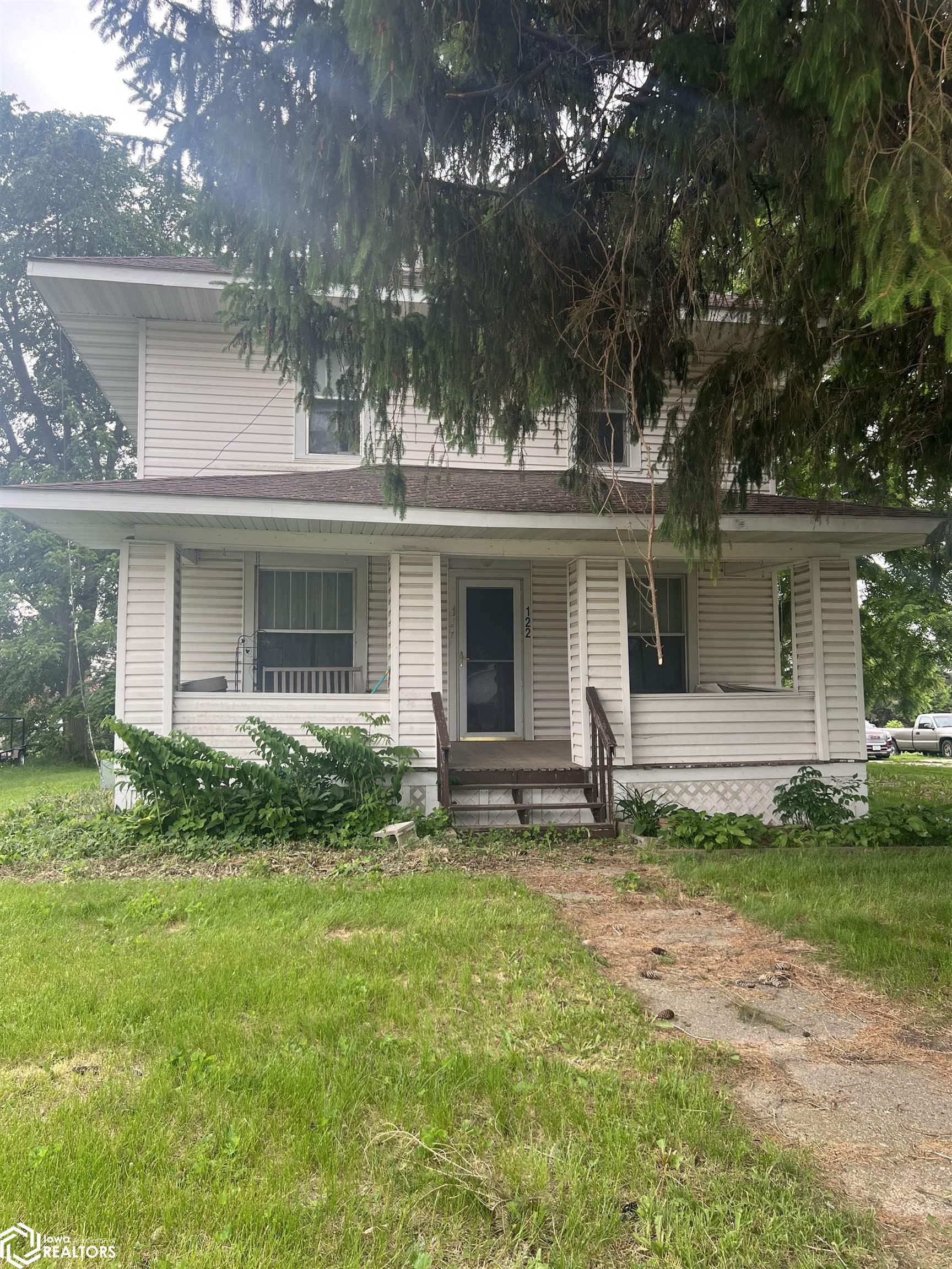 122 W 4th Street, Wellsburg, Iowa image 1