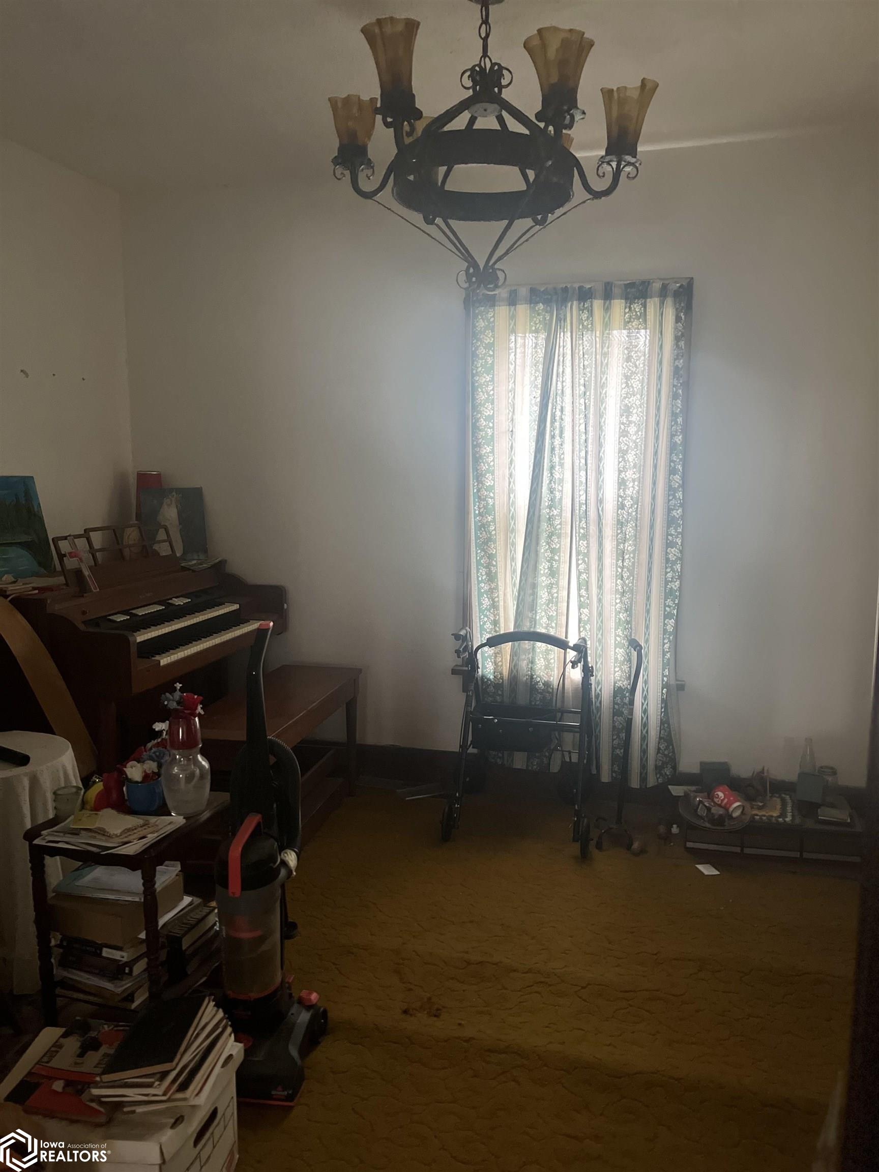 122 W 4th Street, Wellsburg, Iowa image 6