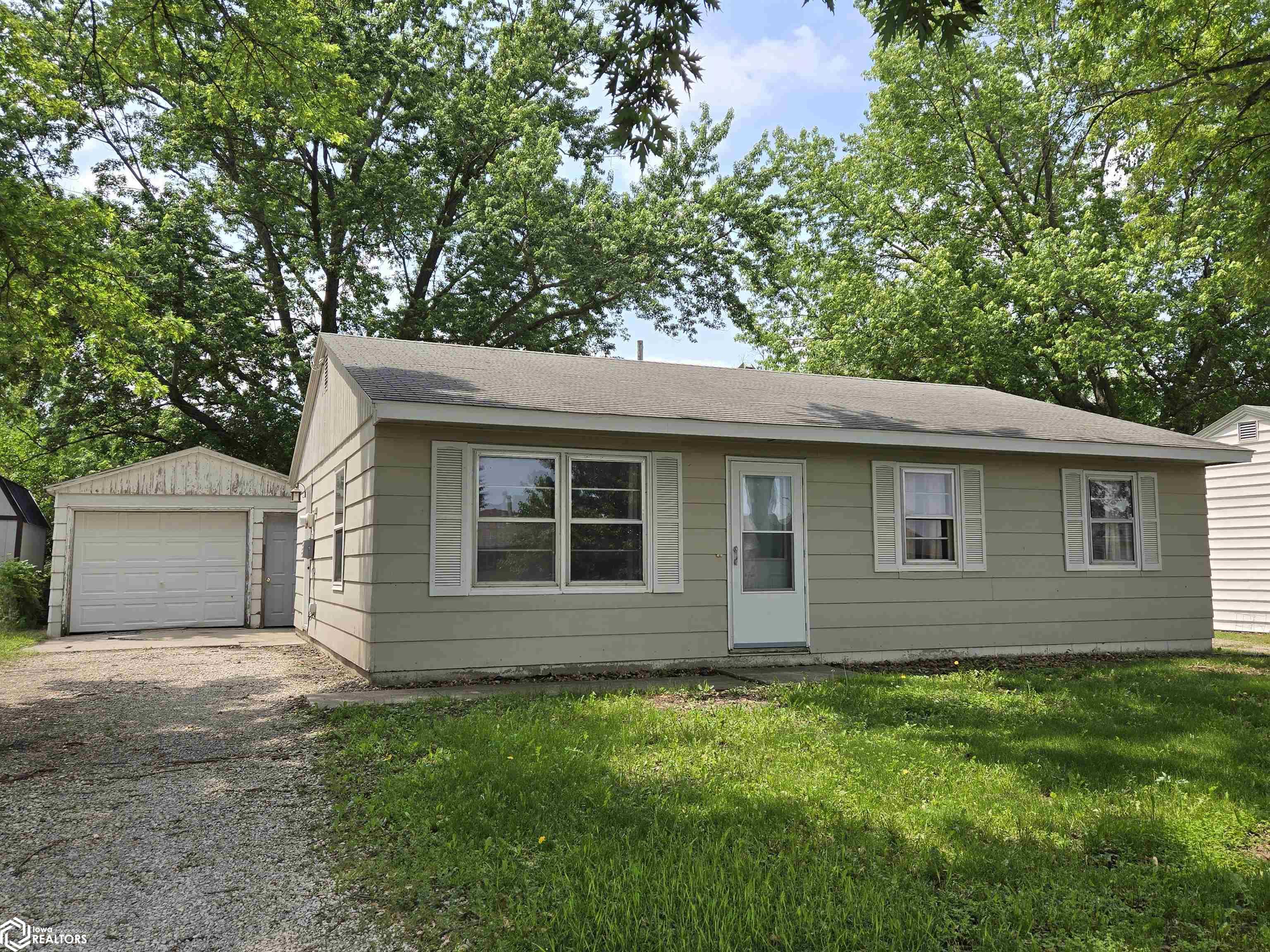 1213 Hamilton Road, Webster City, Iowa image 2
