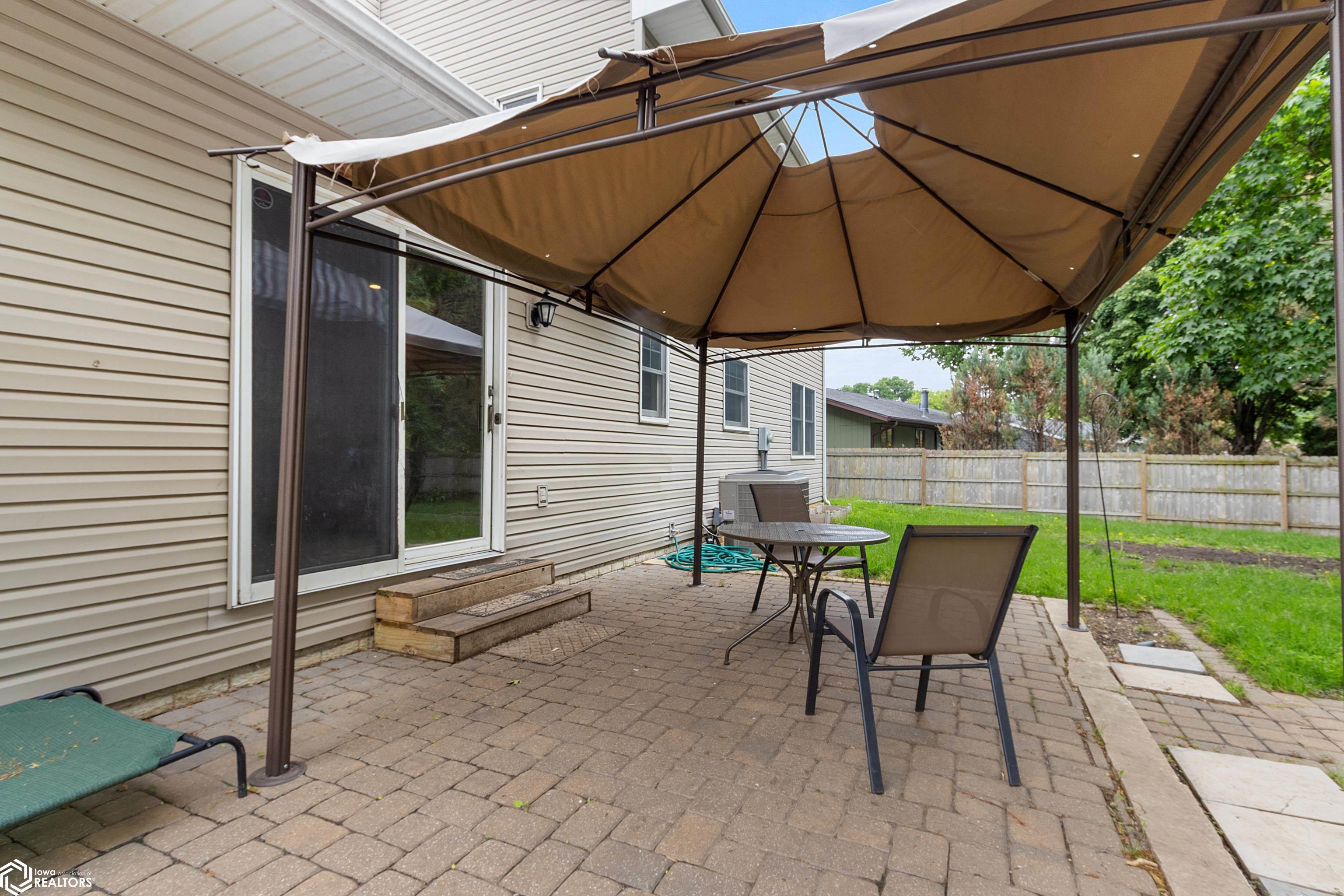 900 Knollwood Lane, Mason City, Iowa image 27