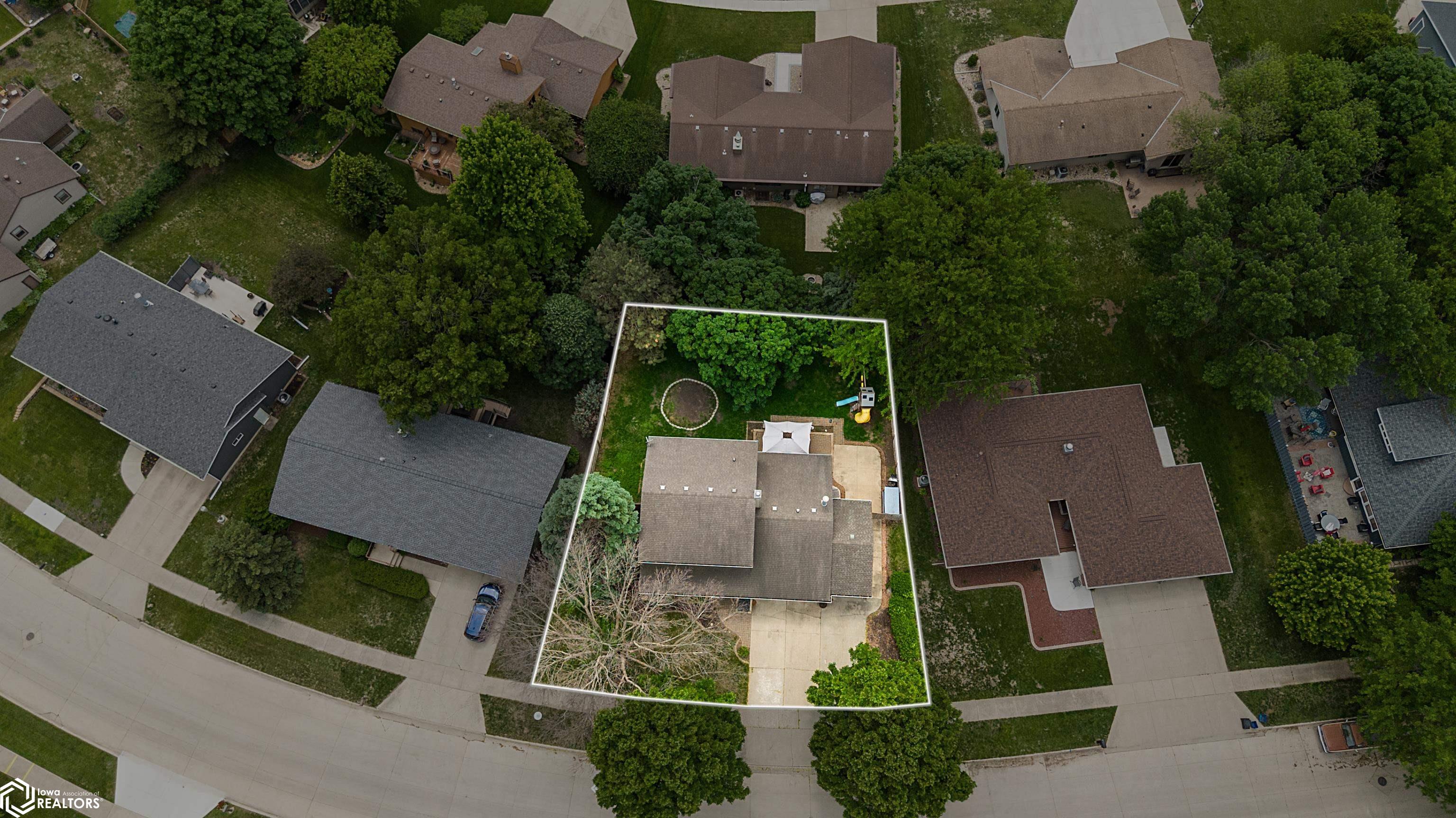 900 Knollwood Lane, Mason City, Iowa image 30