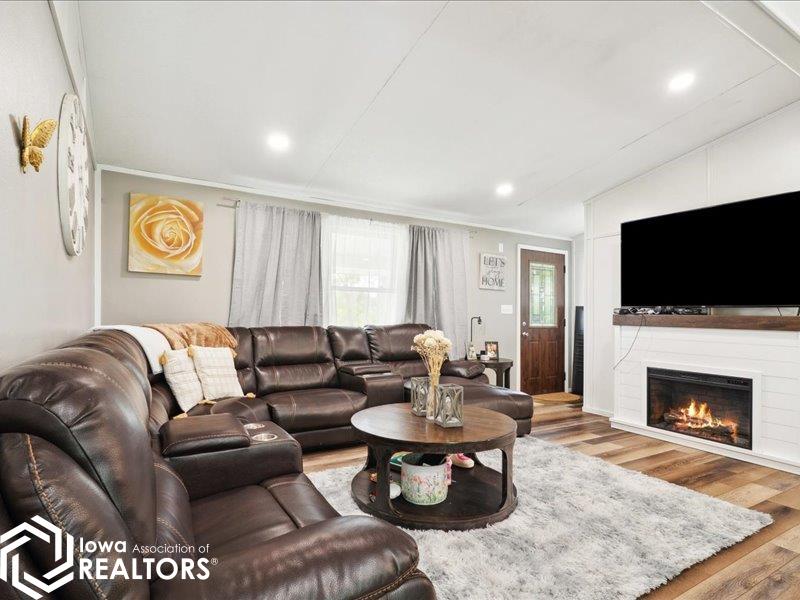 1794 150th Street, West Point, Iowa image 3
