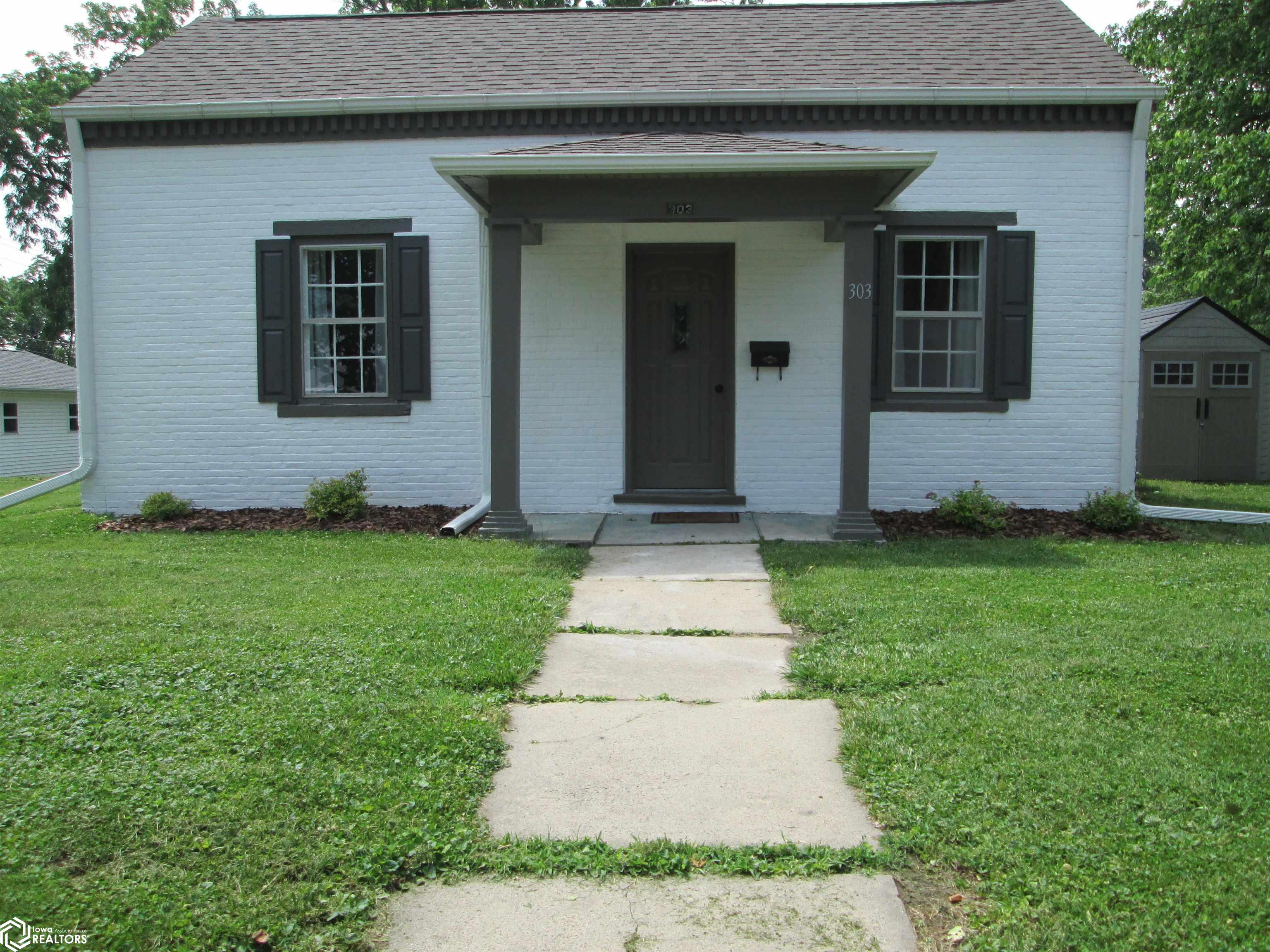 303 16th Street, Fort Madison, Iowa image 1