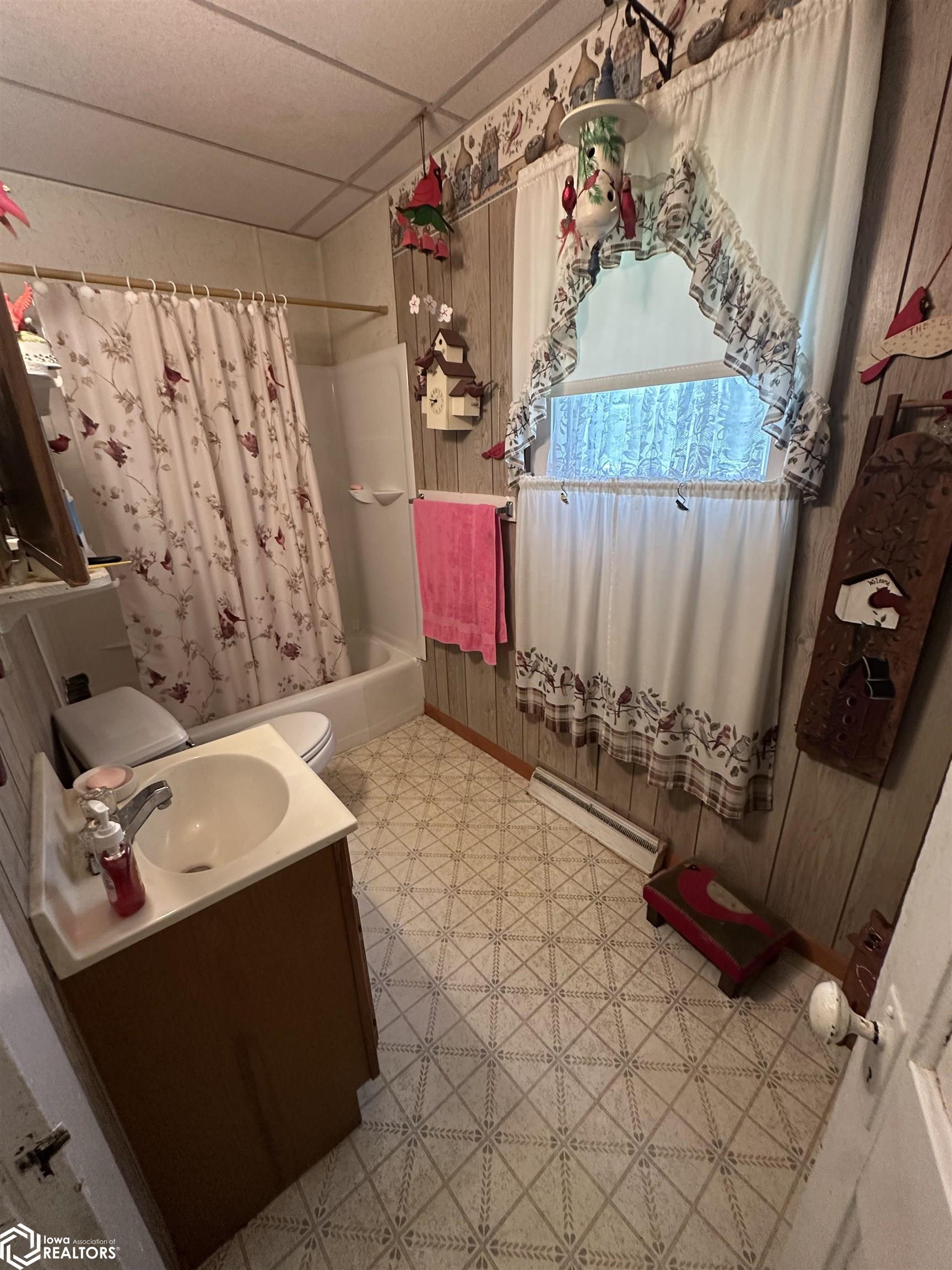 213 Grand Avenue, Ottumwa, Iowa image 14