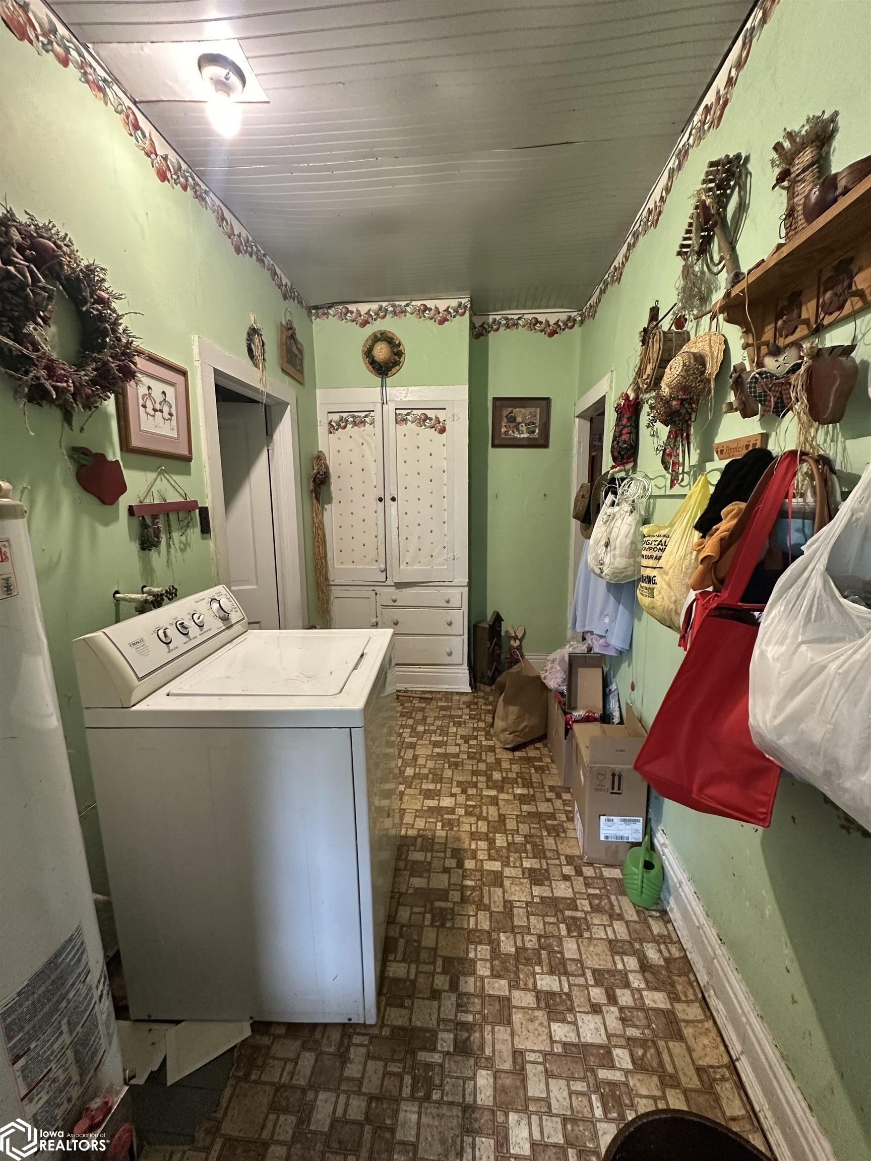 213 Grand Avenue, Ottumwa, Iowa image 16