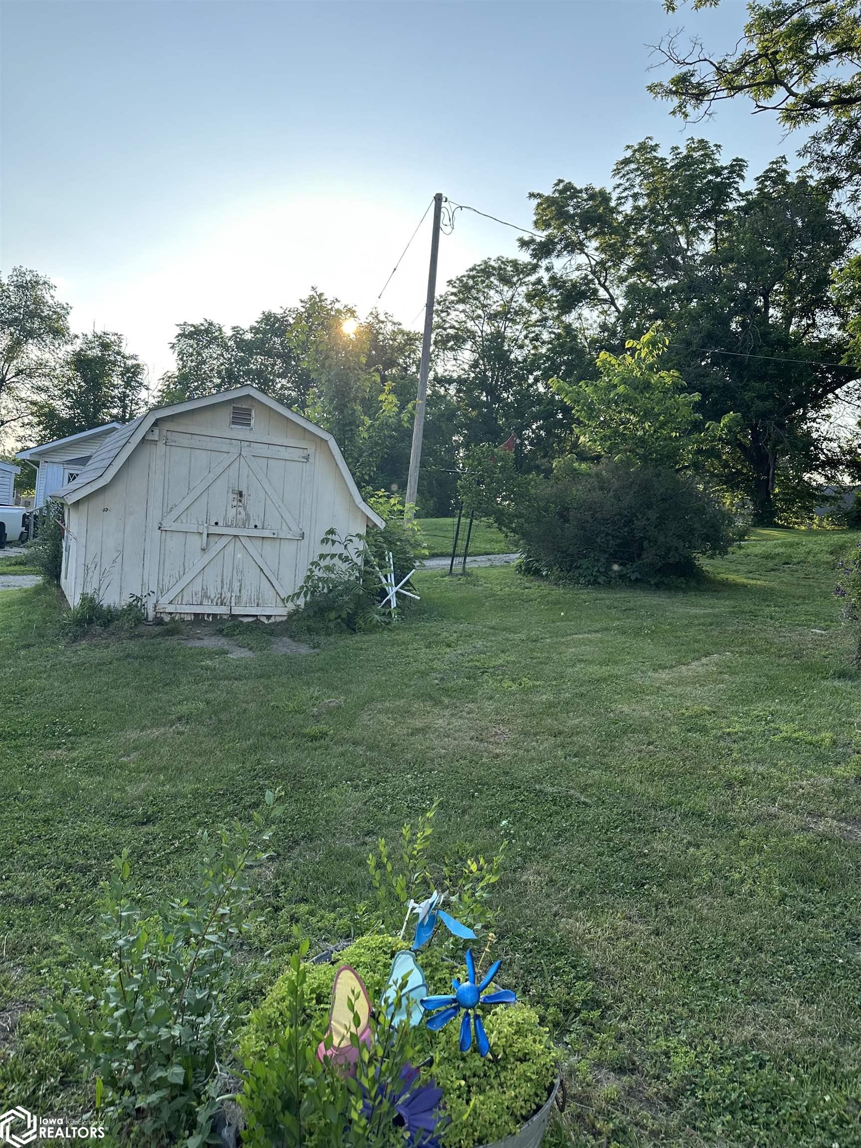 213 Grand Avenue, Ottumwa, Iowa image 4