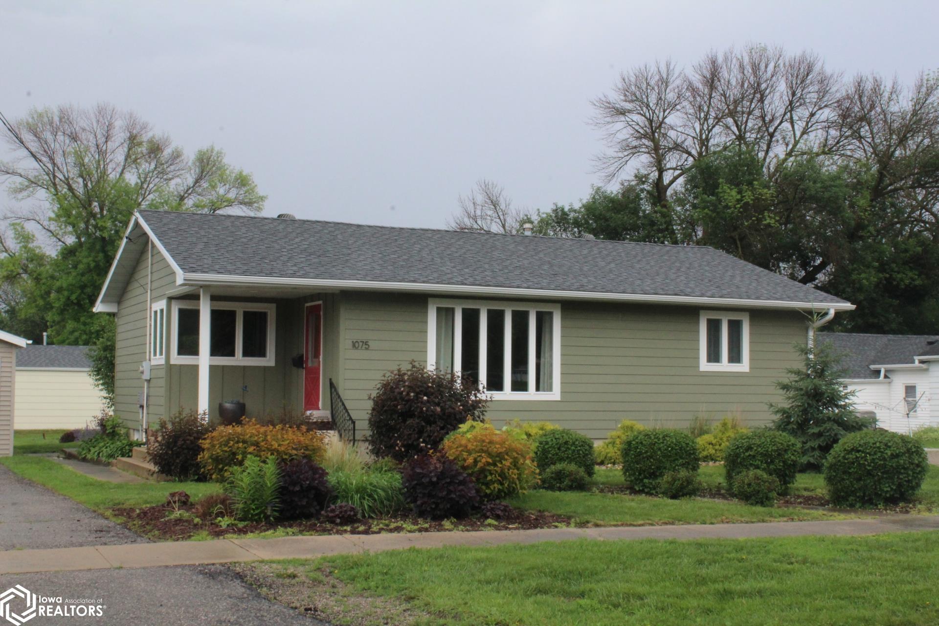 1075 Front Street, Garner, Iowa image 1
