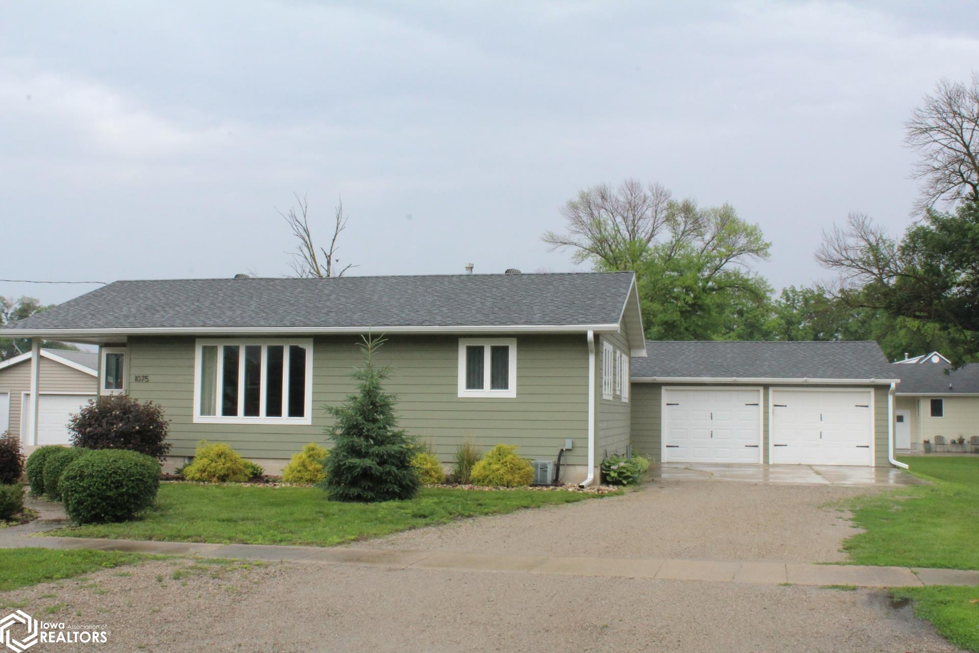 1075 Front Street, Garner, Iowa image 2