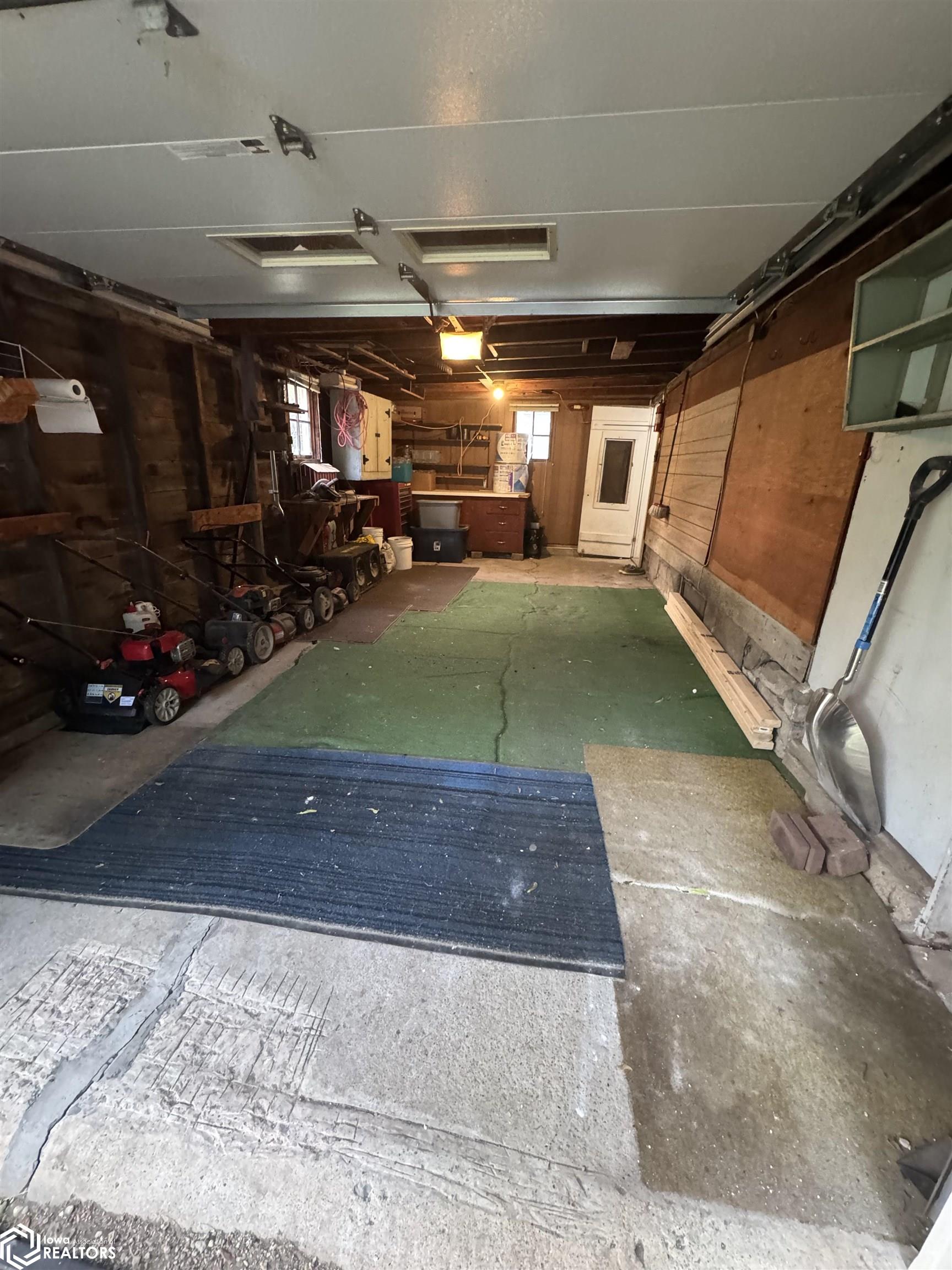 206 Clark Street, Lime Springs, Iowa image 8