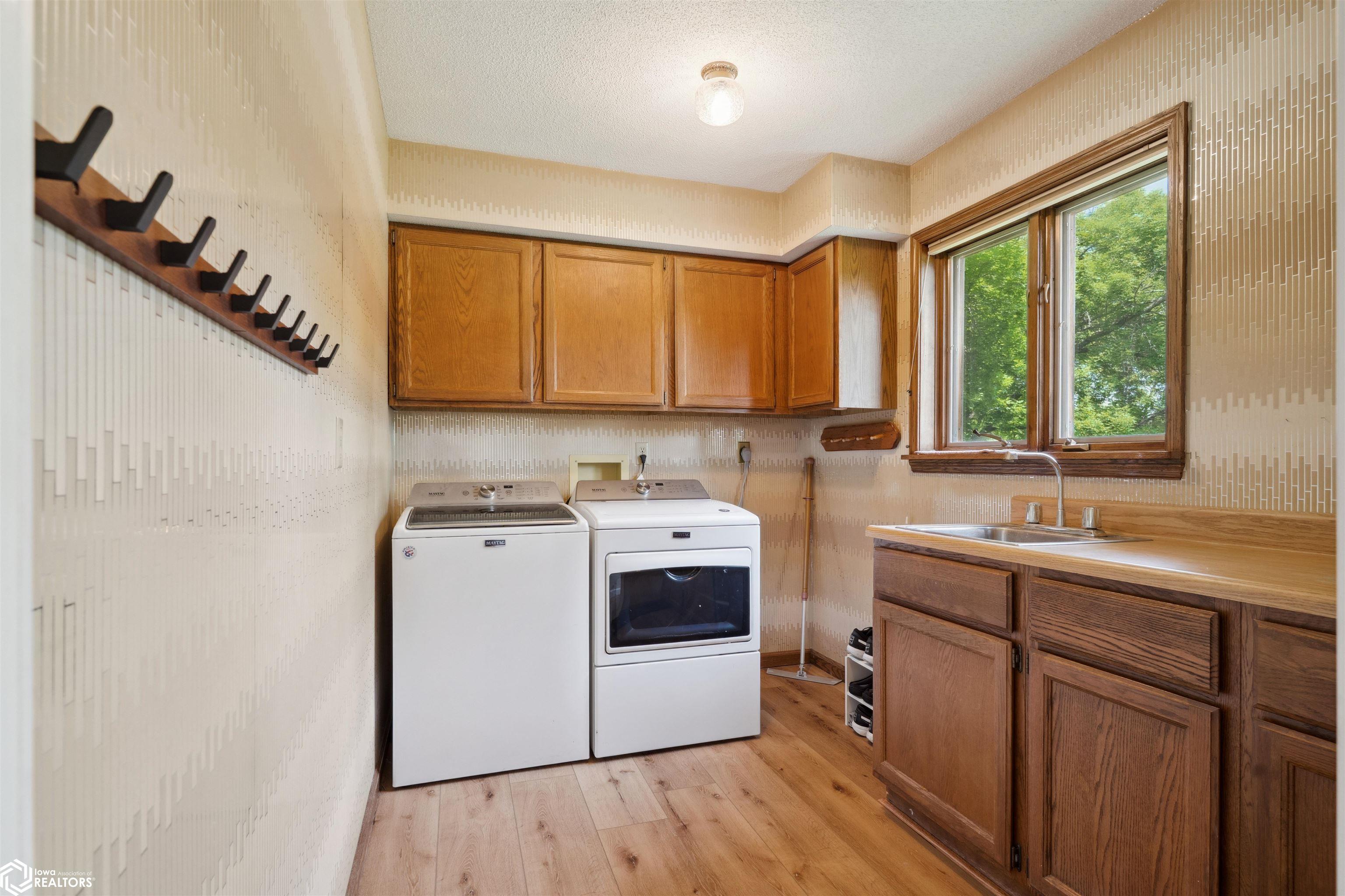 3212 Crystal Drive, Burlington, Iowa image 14