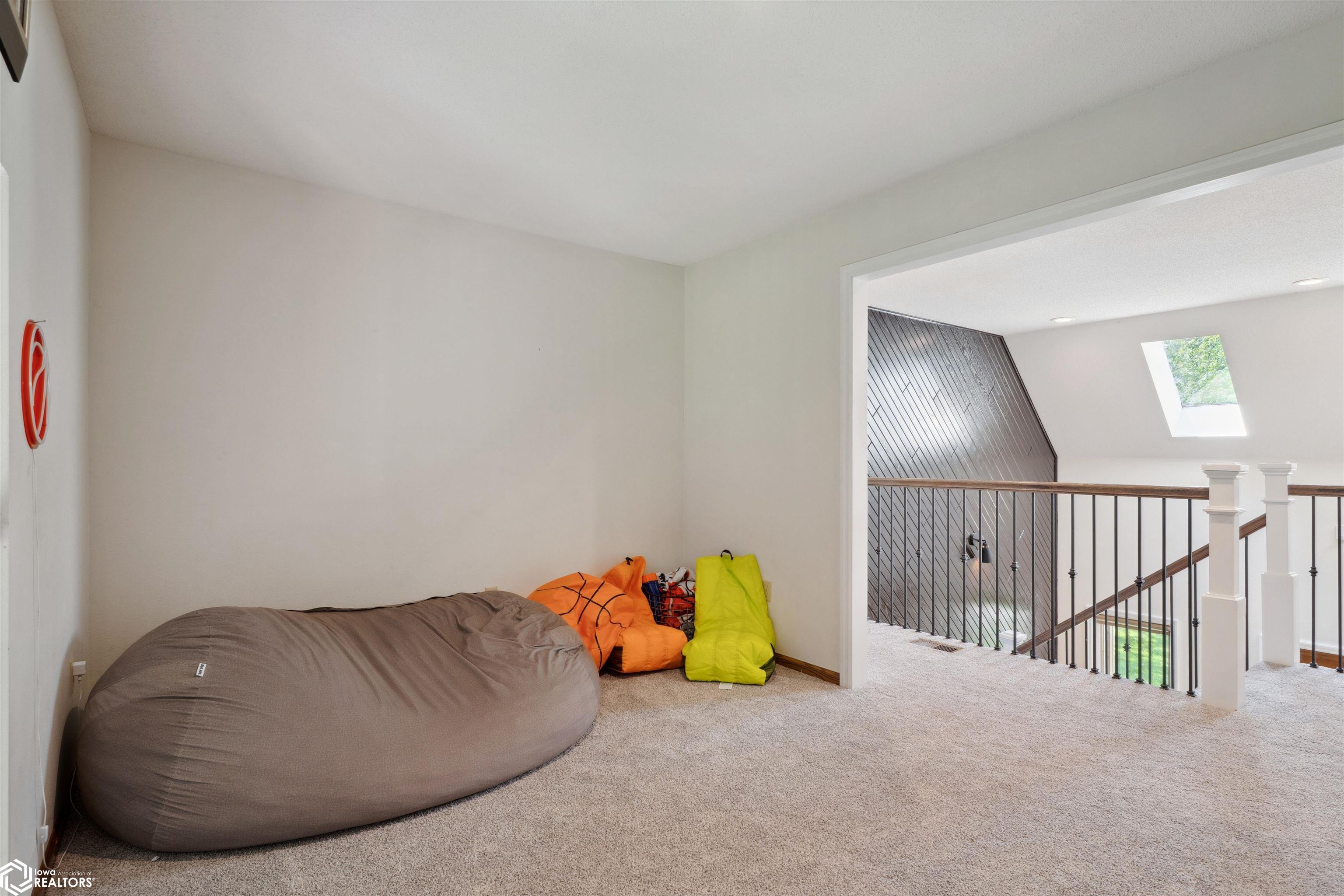 3212 Crystal Drive, Burlington, Iowa image 22