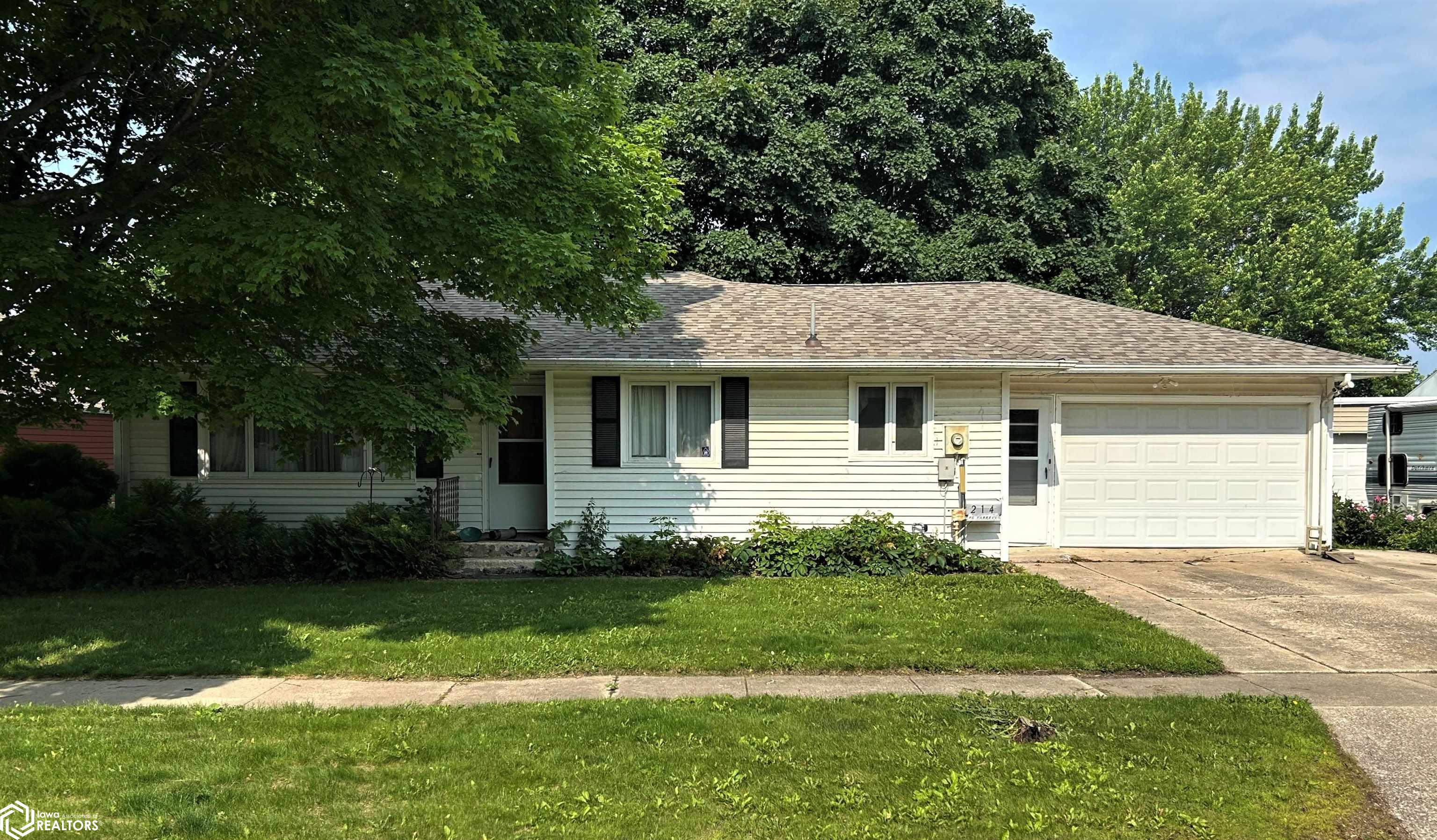 214 S Heckart Street, Algona, Iowa image 1