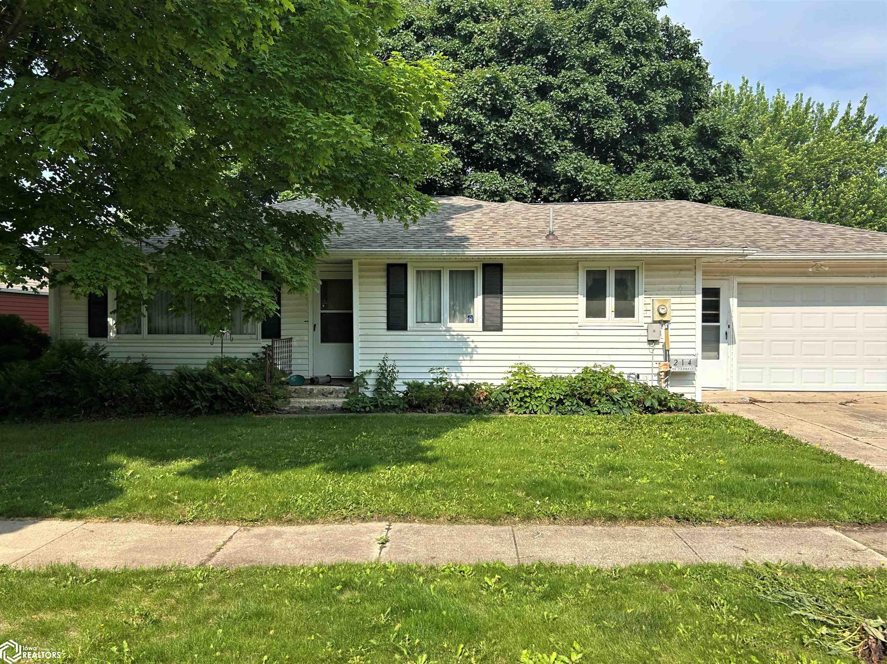214 S Heckart Street, Algona, Iowa image 2
