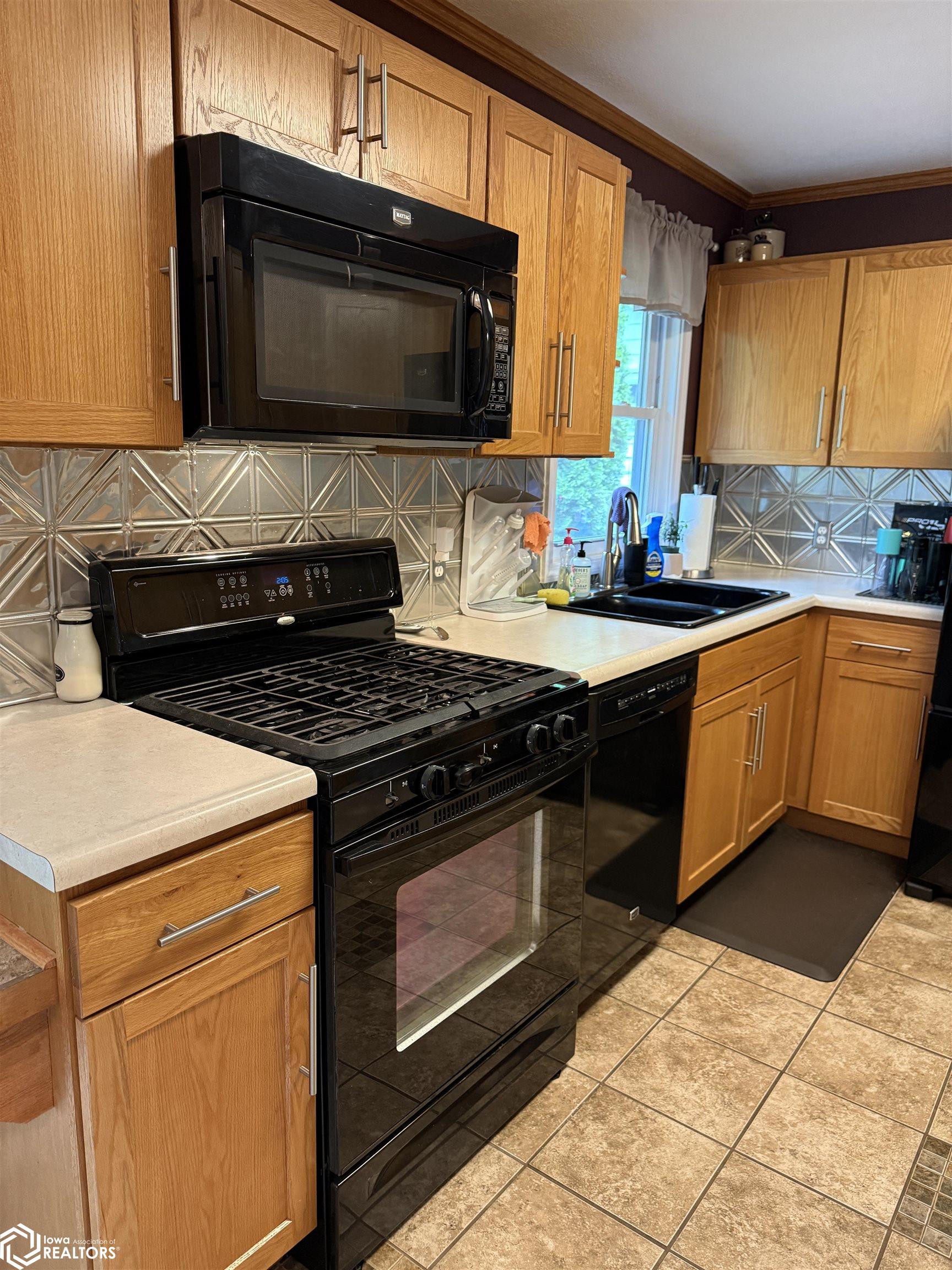 810 Stevens Street, Iowa Falls, Iowa image 18