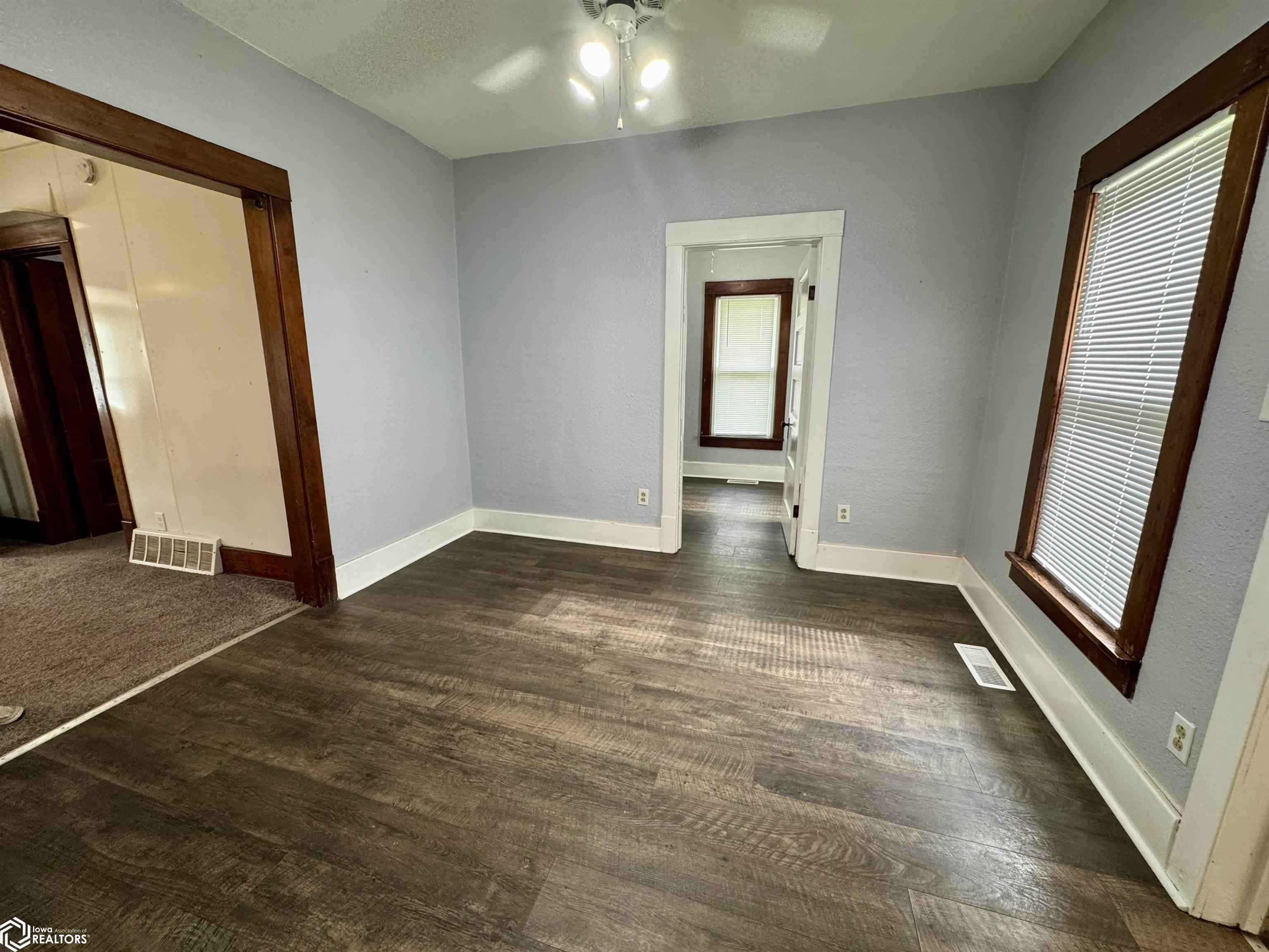 504 S 7th Street, Guthrie Center, Iowa image 9