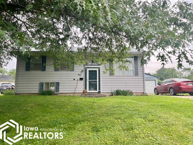 907 N Aldrin Drive, Mount Pleasant, Iowa image 1