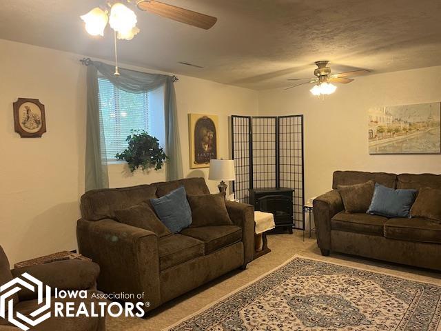 907 N Aldrin Drive, Mount Pleasant, Iowa image 12