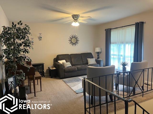 907 N Aldrin Drive, Mount Pleasant, Iowa image 3