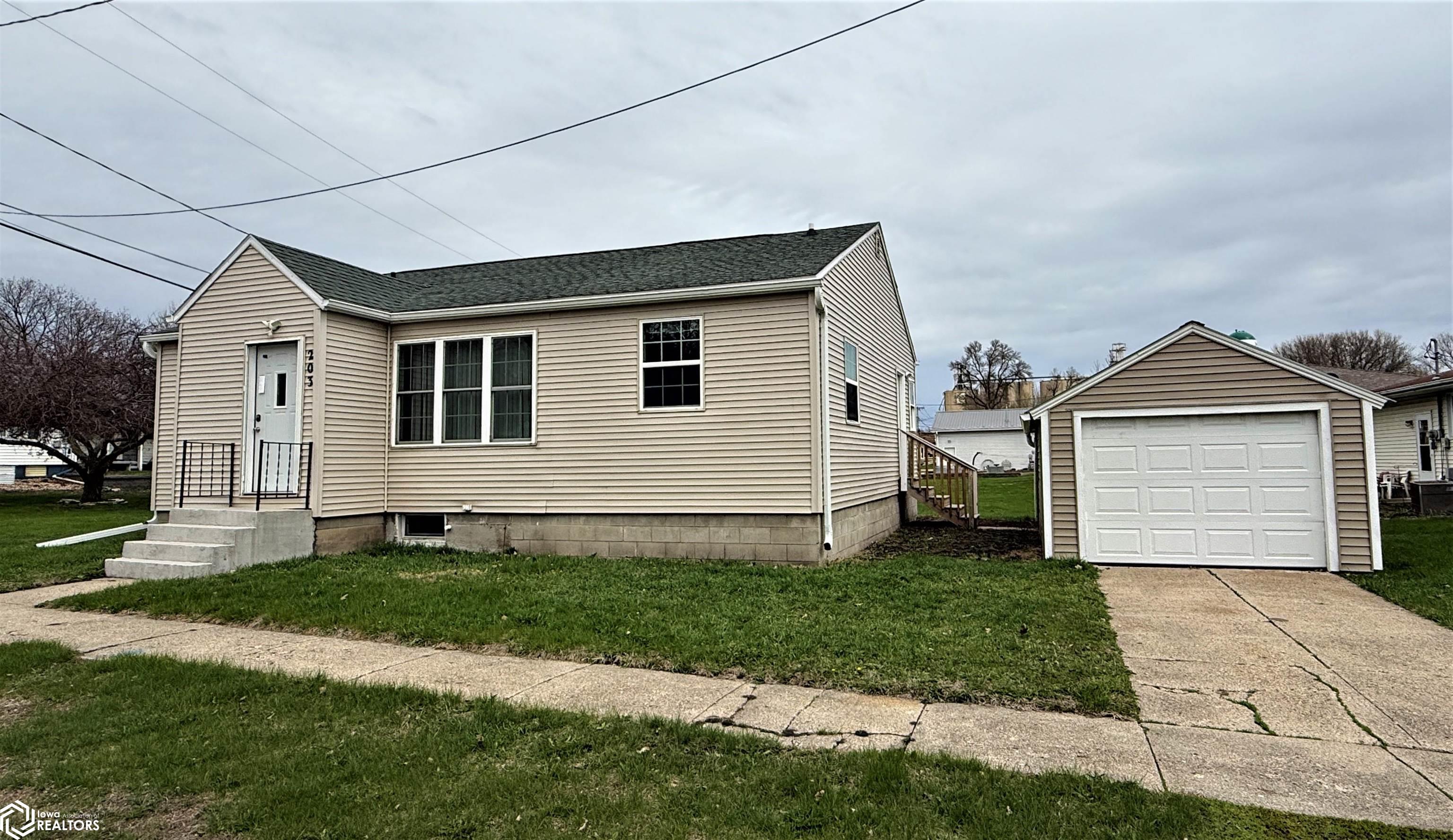 203 1st Avenue, Swea City, Iowa image 3