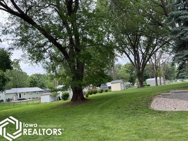 808 Taft Street, Humboldt, Iowa image 3