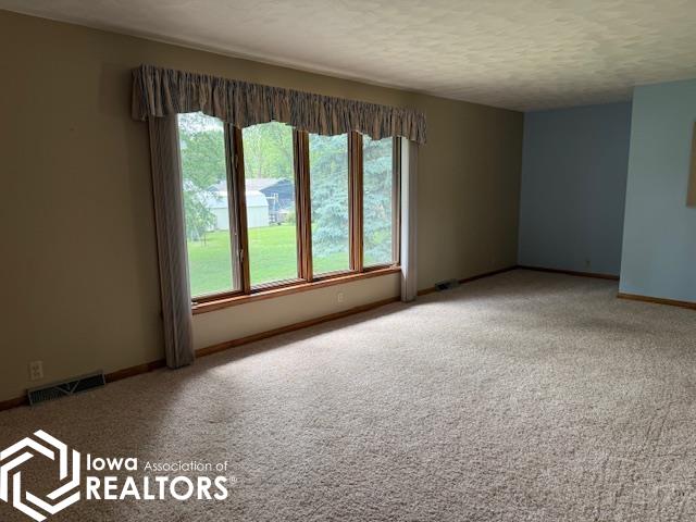 808 Taft Street, Humboldt, Iowa image 9