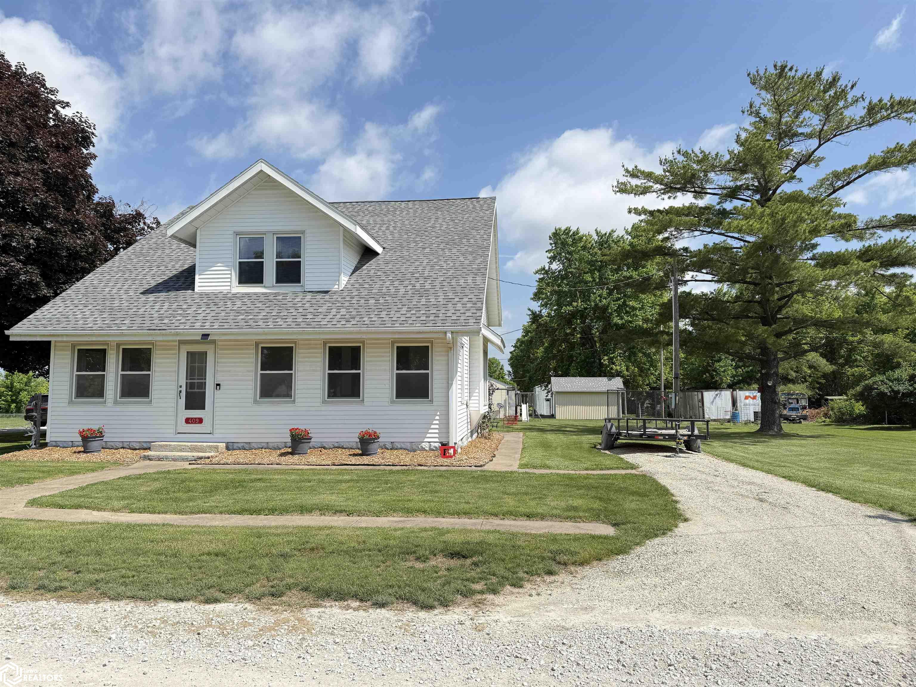 409 Kilbourn Avenue, Wever, Iowa image 1