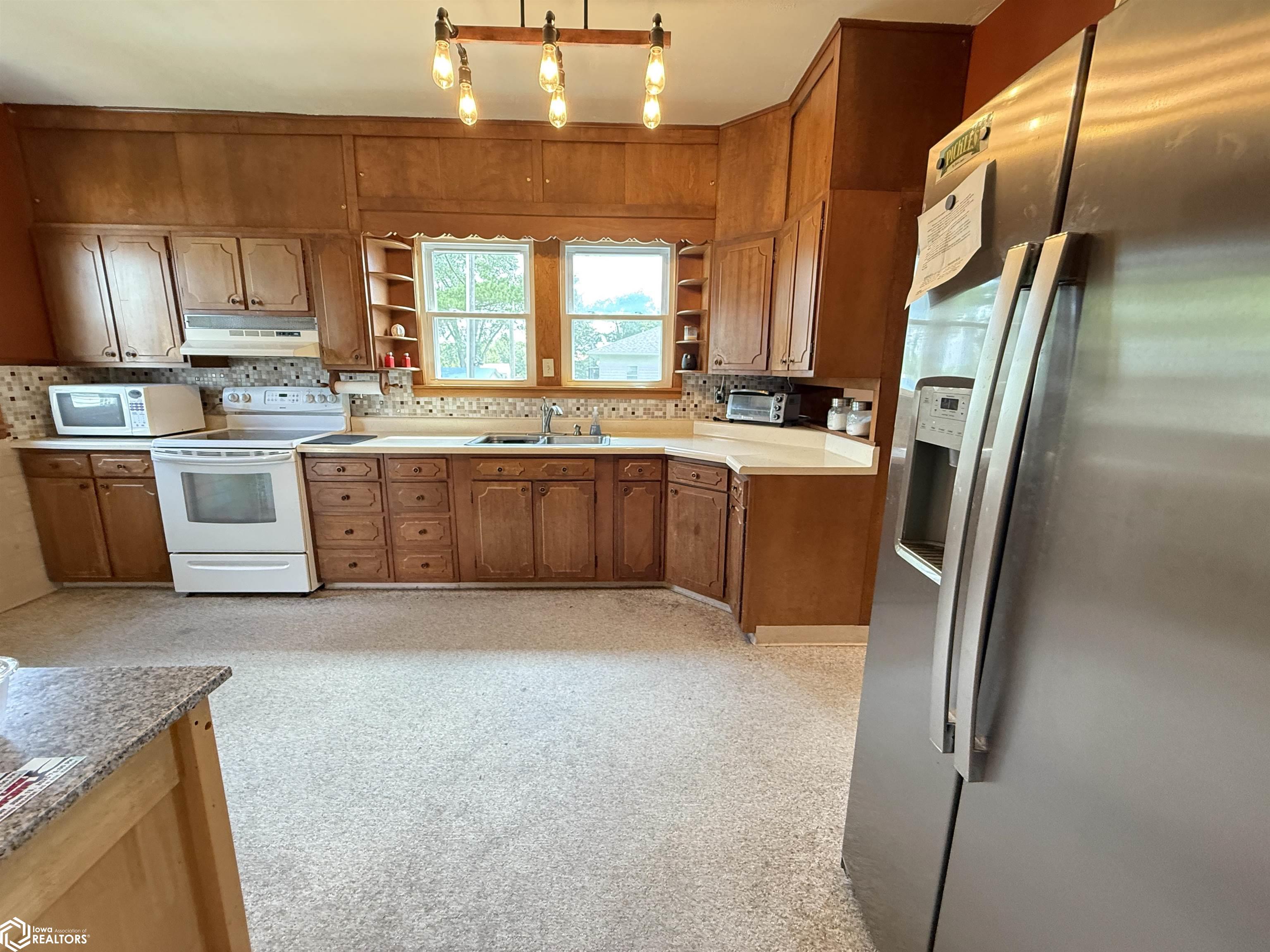 409 Kilbourn Avenue, Wever, Iowa image 31