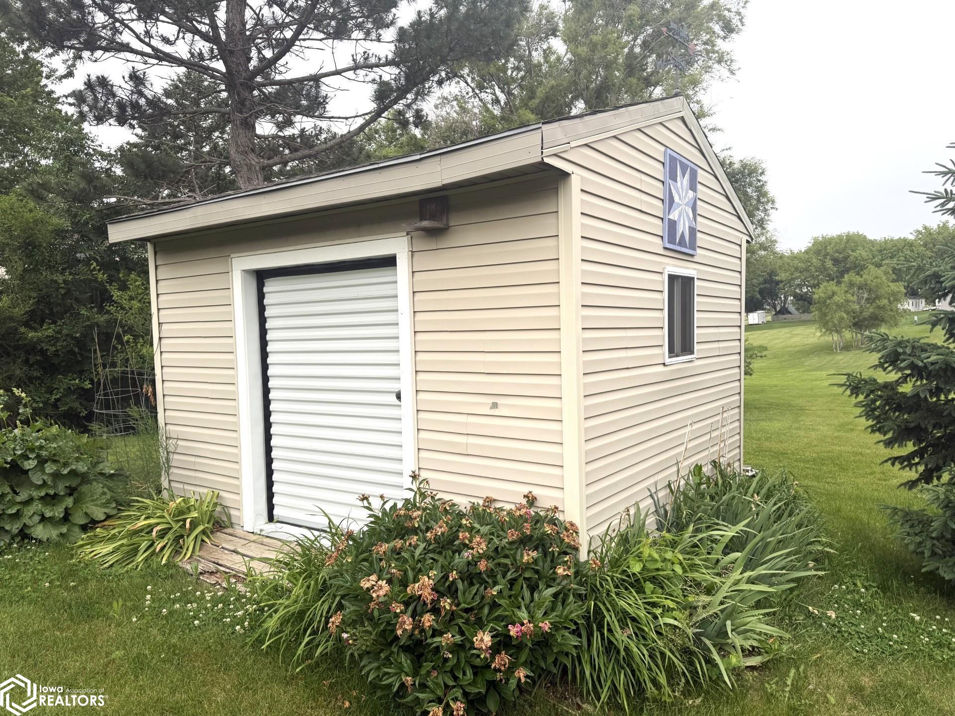 311 10th Street, Manilla, Iowa image 24