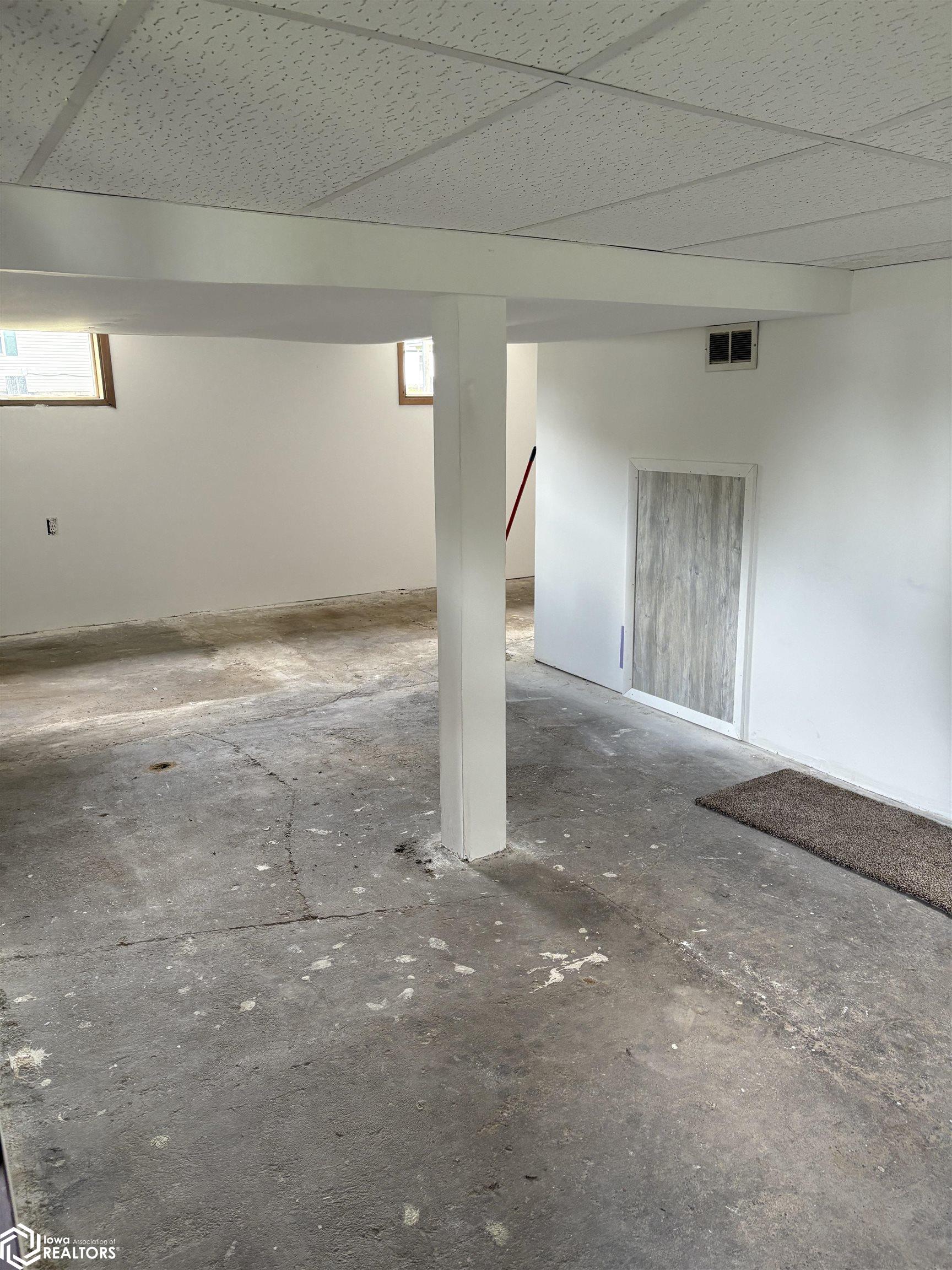 537 Burrhus, Ottumwa, Iowa image 26