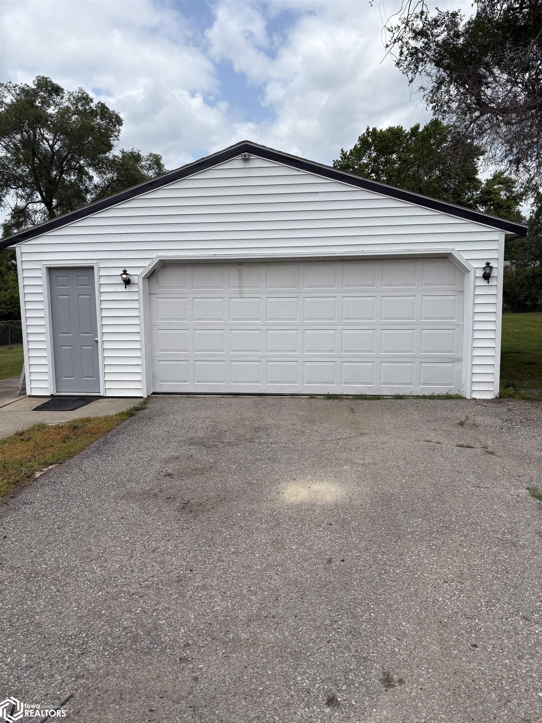 537 Burrhus, Ottumwa, Iowa image 6