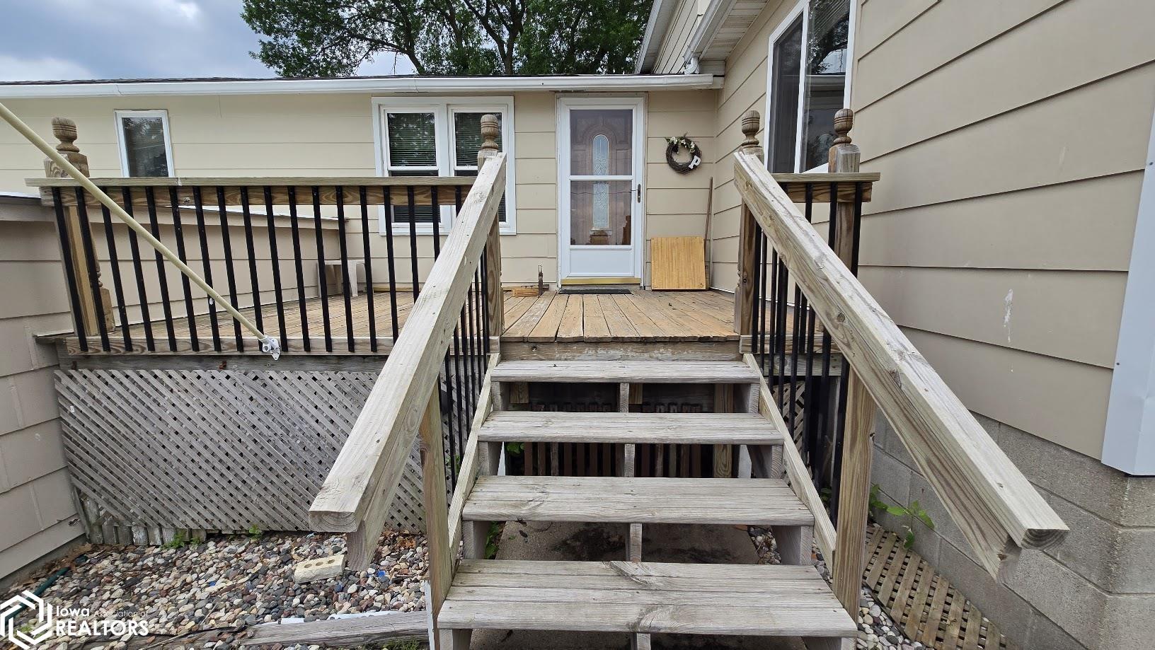 636 S Harrison Street, Thompson, Iowa image 2