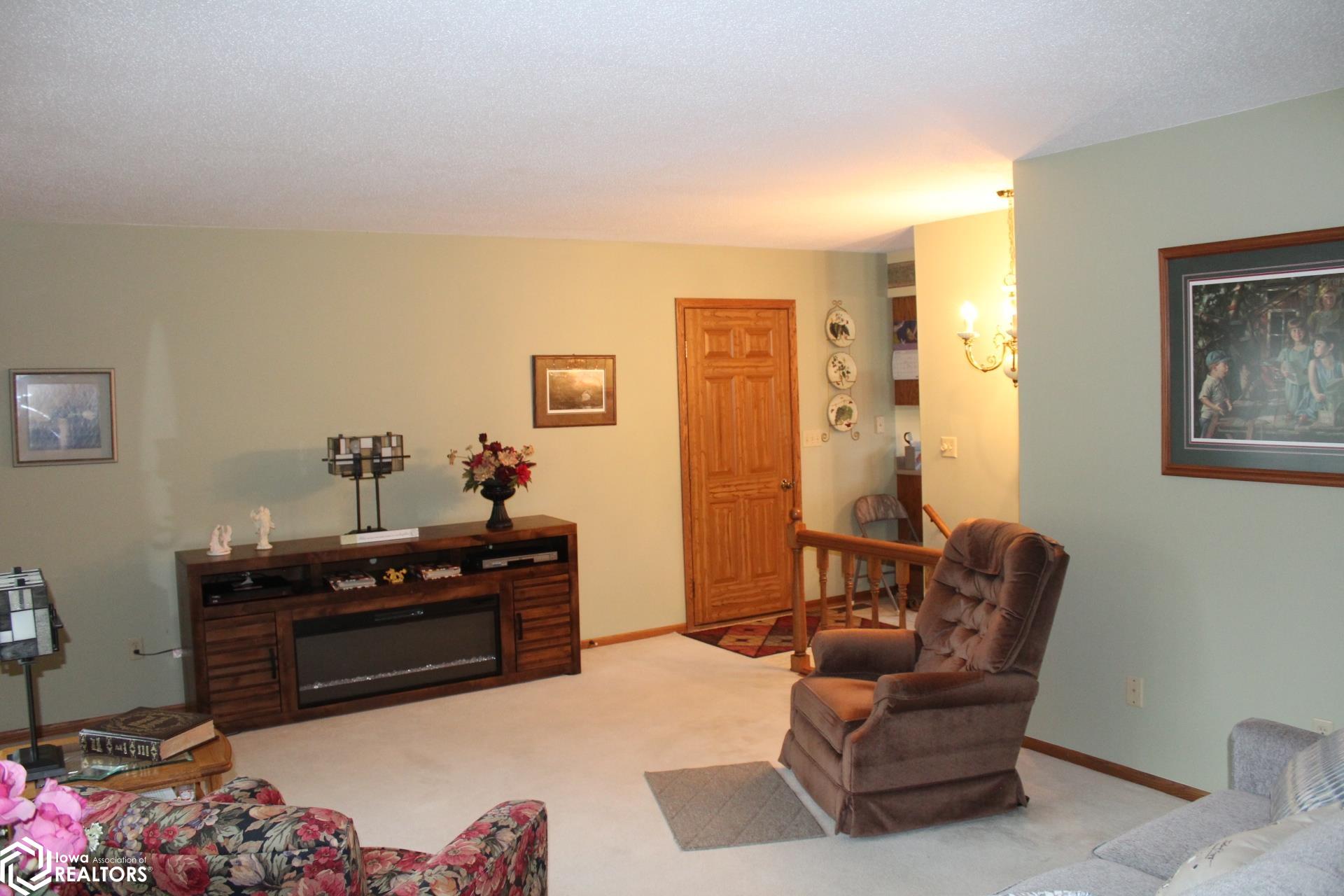 204 Country Club Drive, Belmond, Iowa image 12