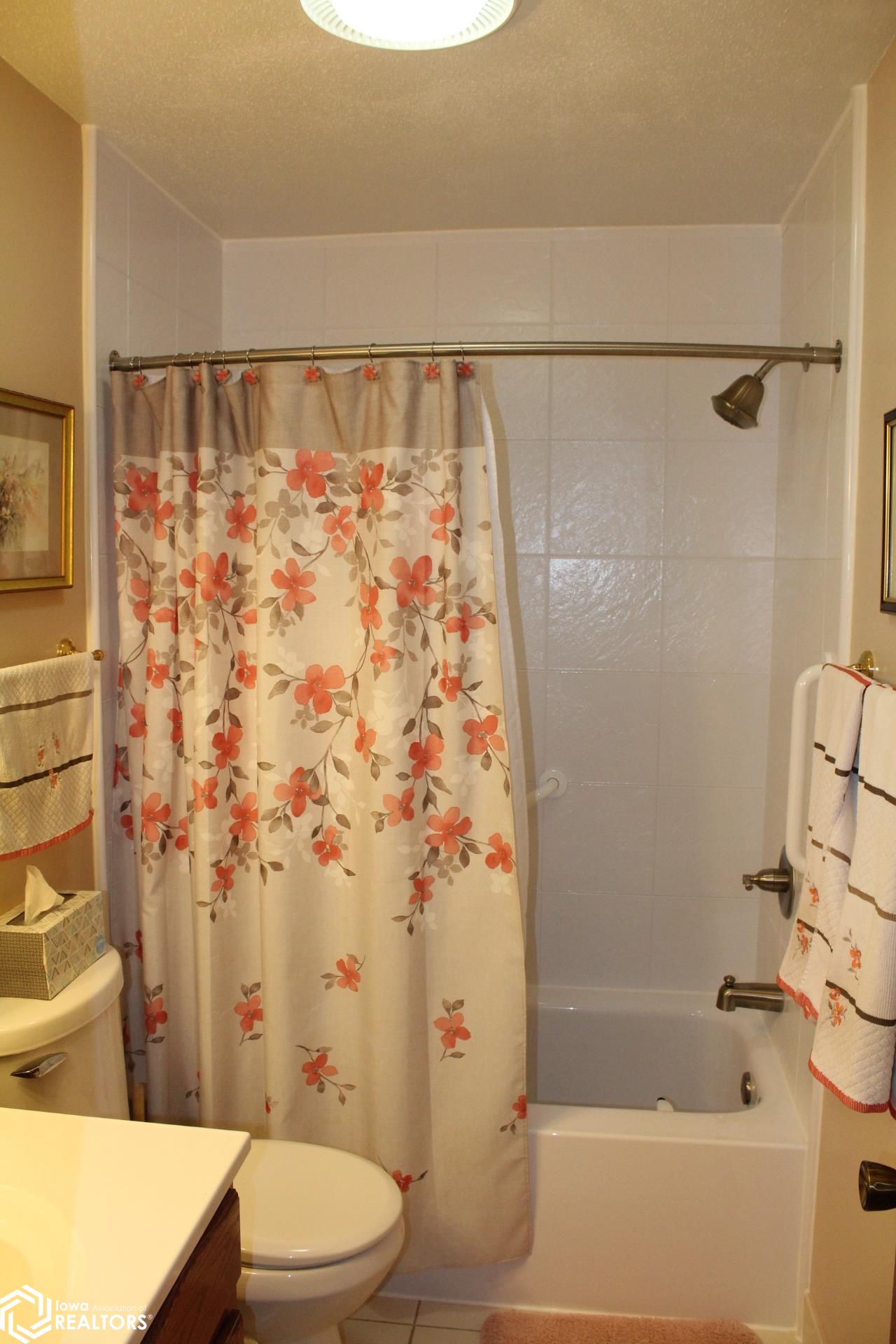 204 Country Club Drive, Belmond, Iowa image 18