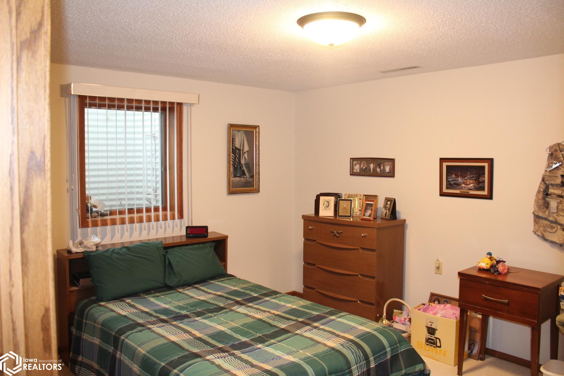 204 Country Club Drive, Belmond, Iowa image 24