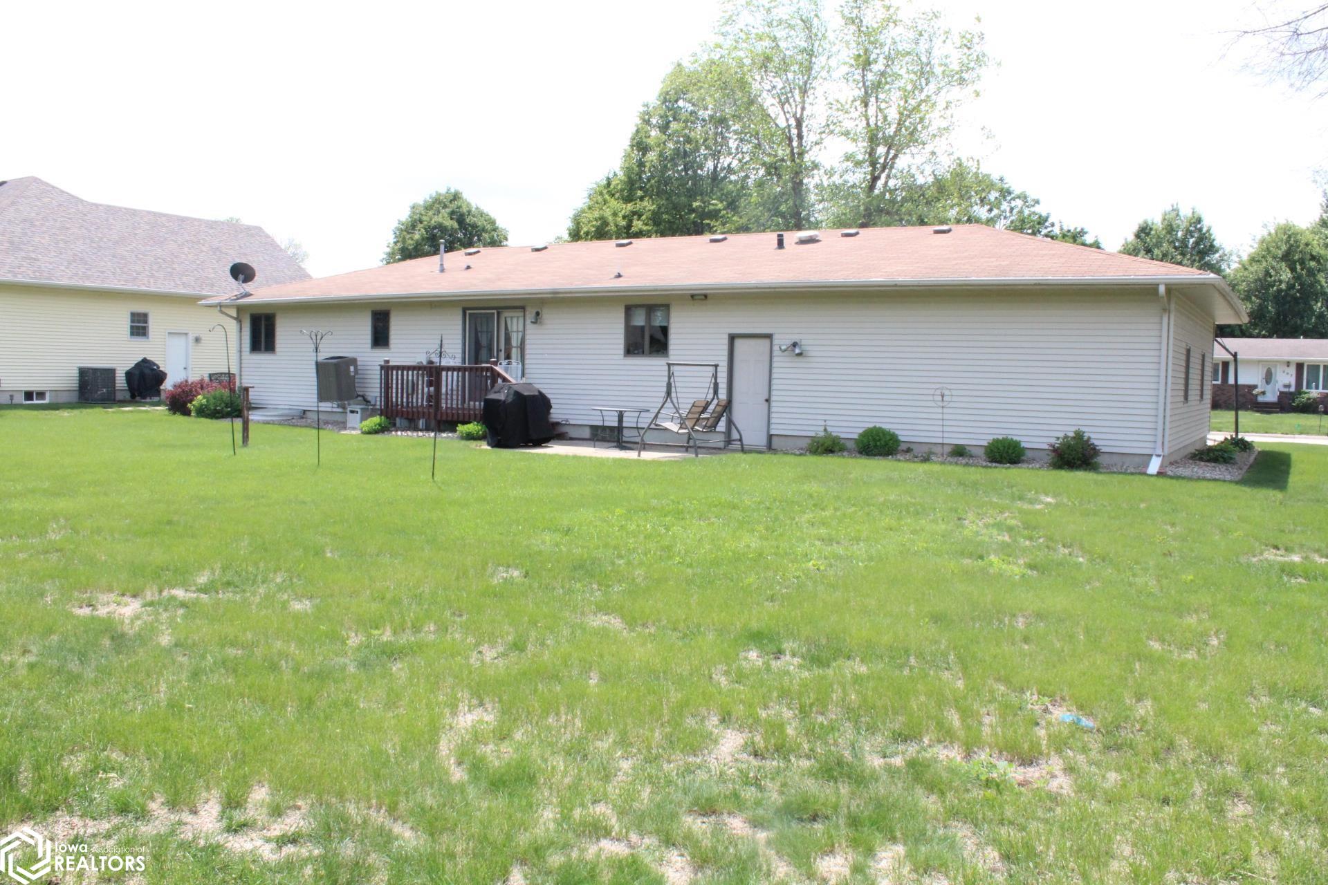 204 Country Club Drive, Belmond, Iowa image 5