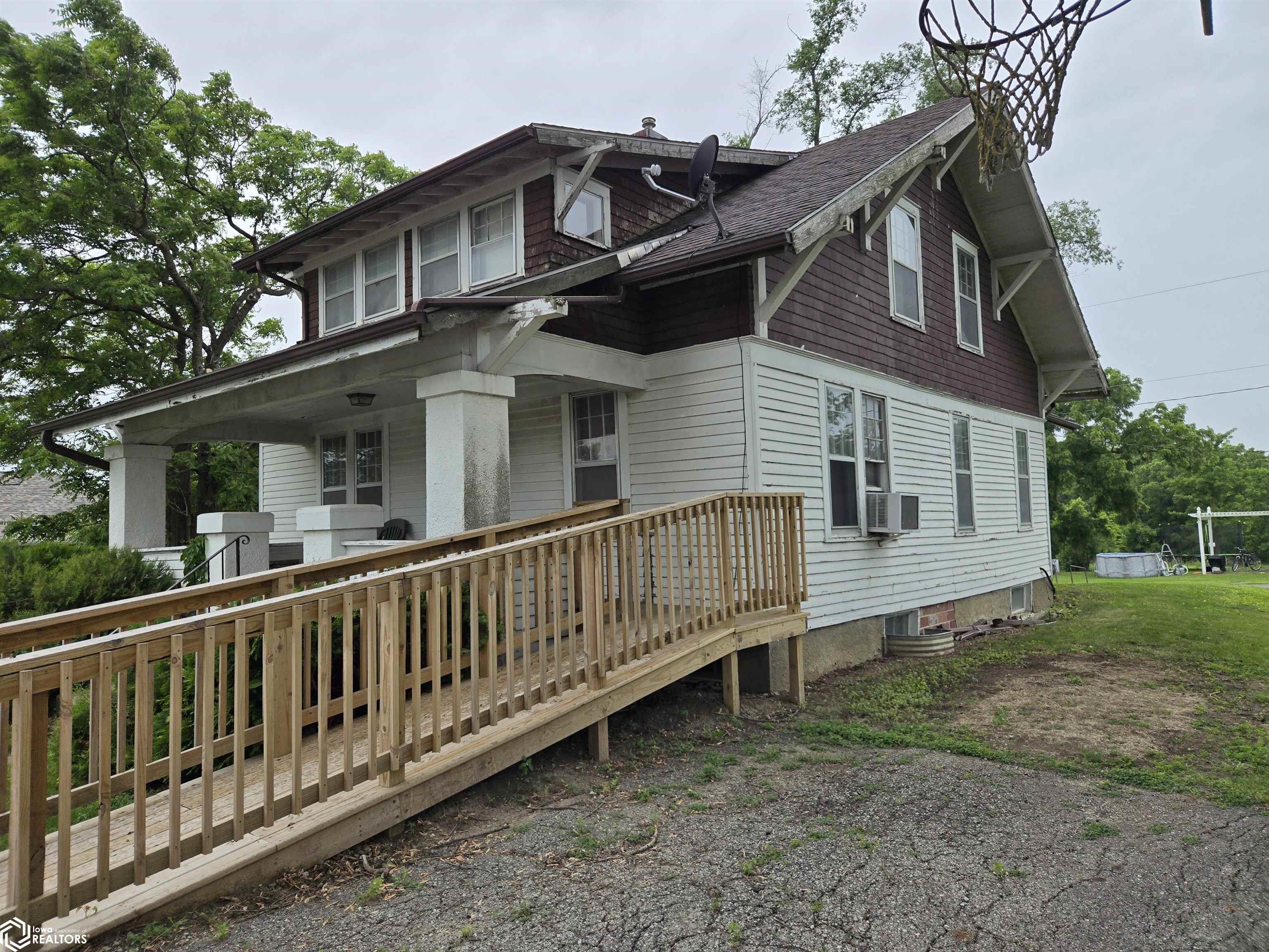 106 S John Street, Moravia, Iowa image 4