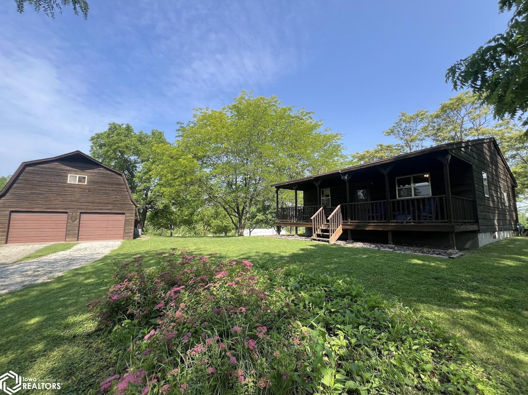 501 NW 6th Street, Leon, Iowa image 1