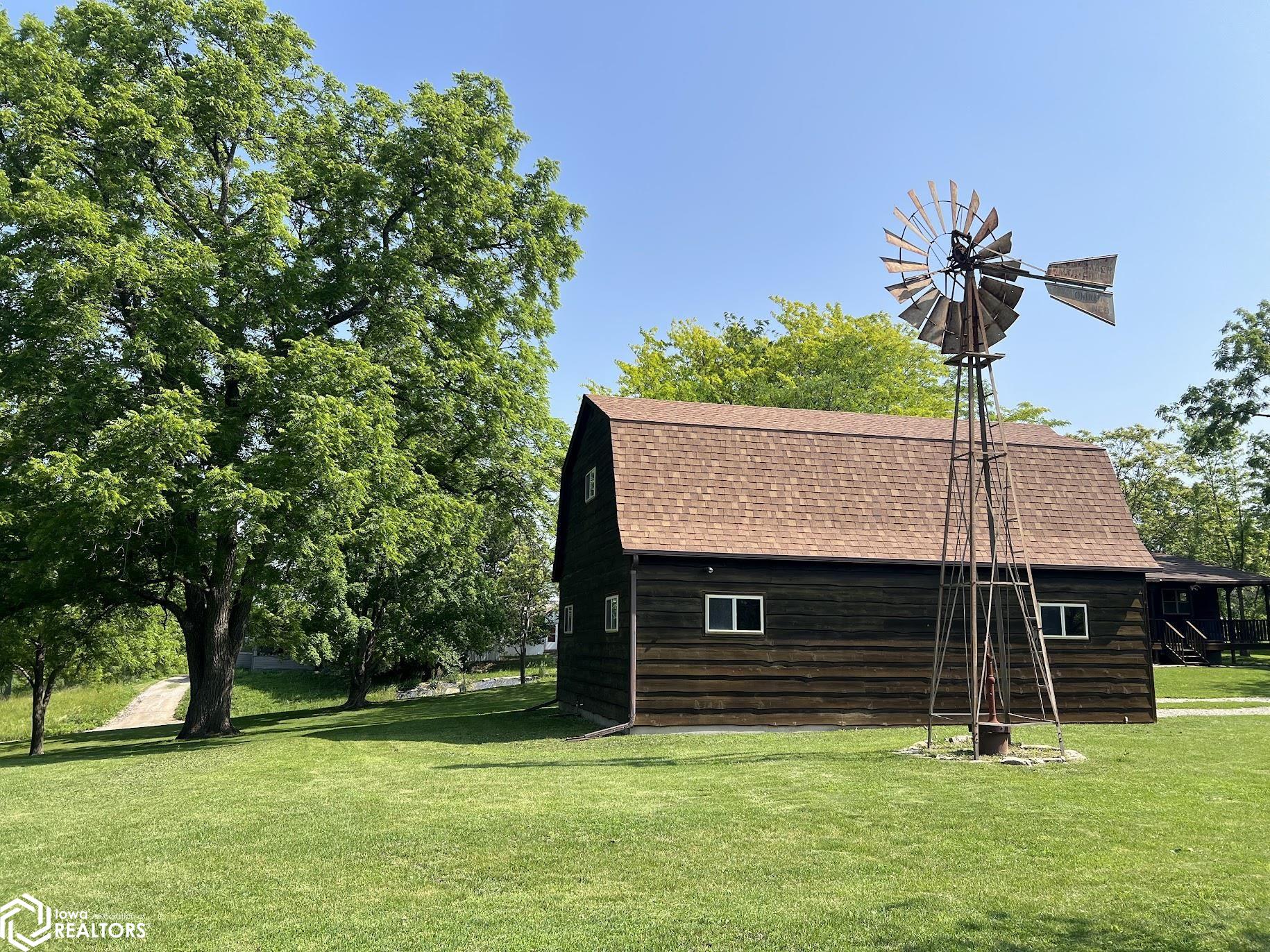 501 NW 6th Street, Leon, Iowa image 3