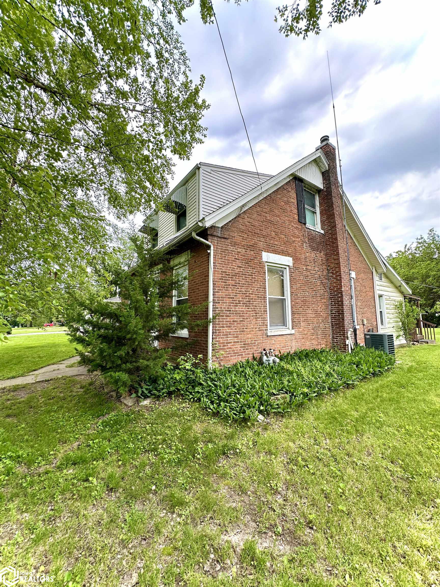 805 Mulberry Street, Warsaw, Illinois image 18