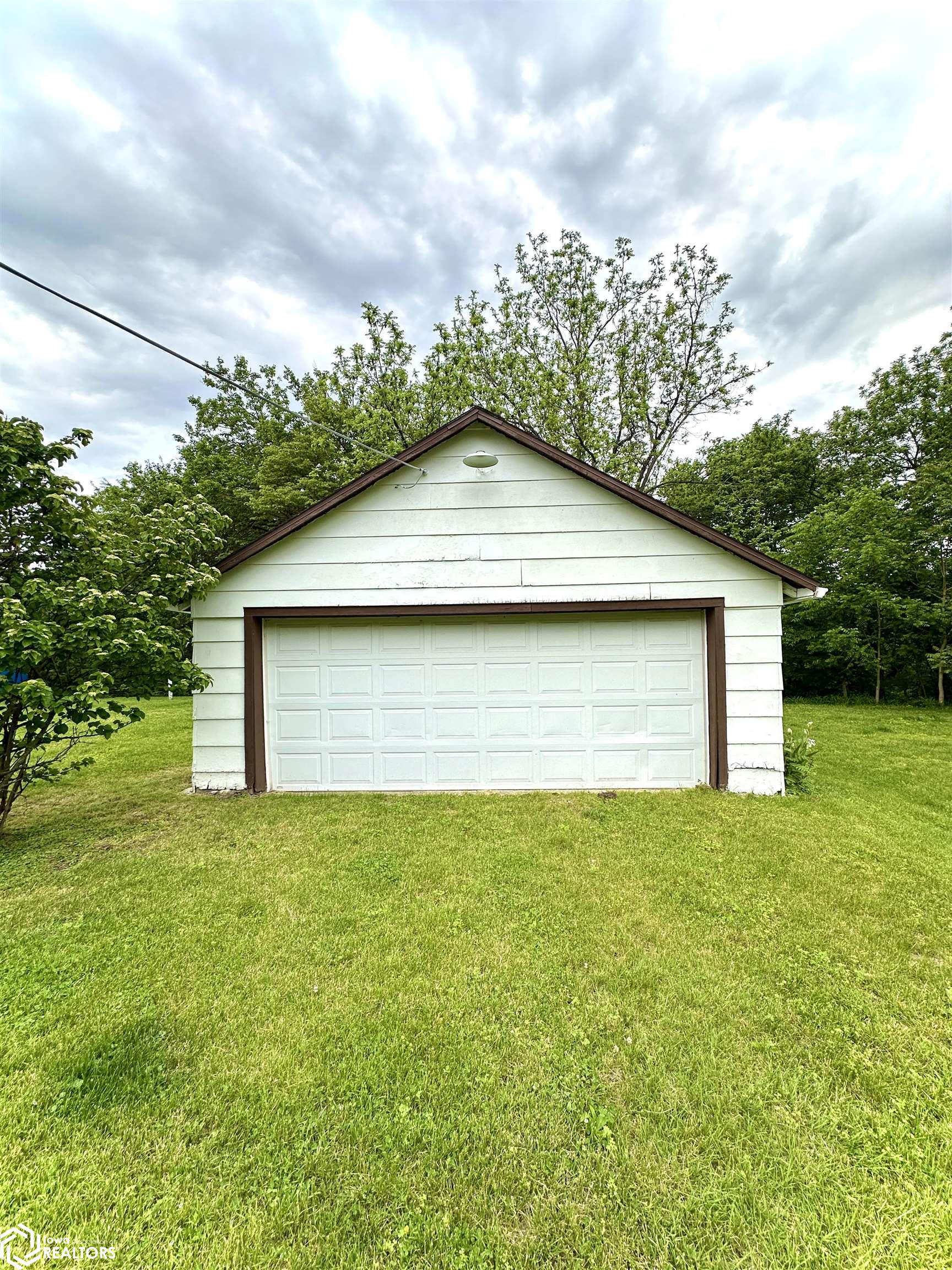 805 Mulberry Street, Warsaw, Illinois image 21