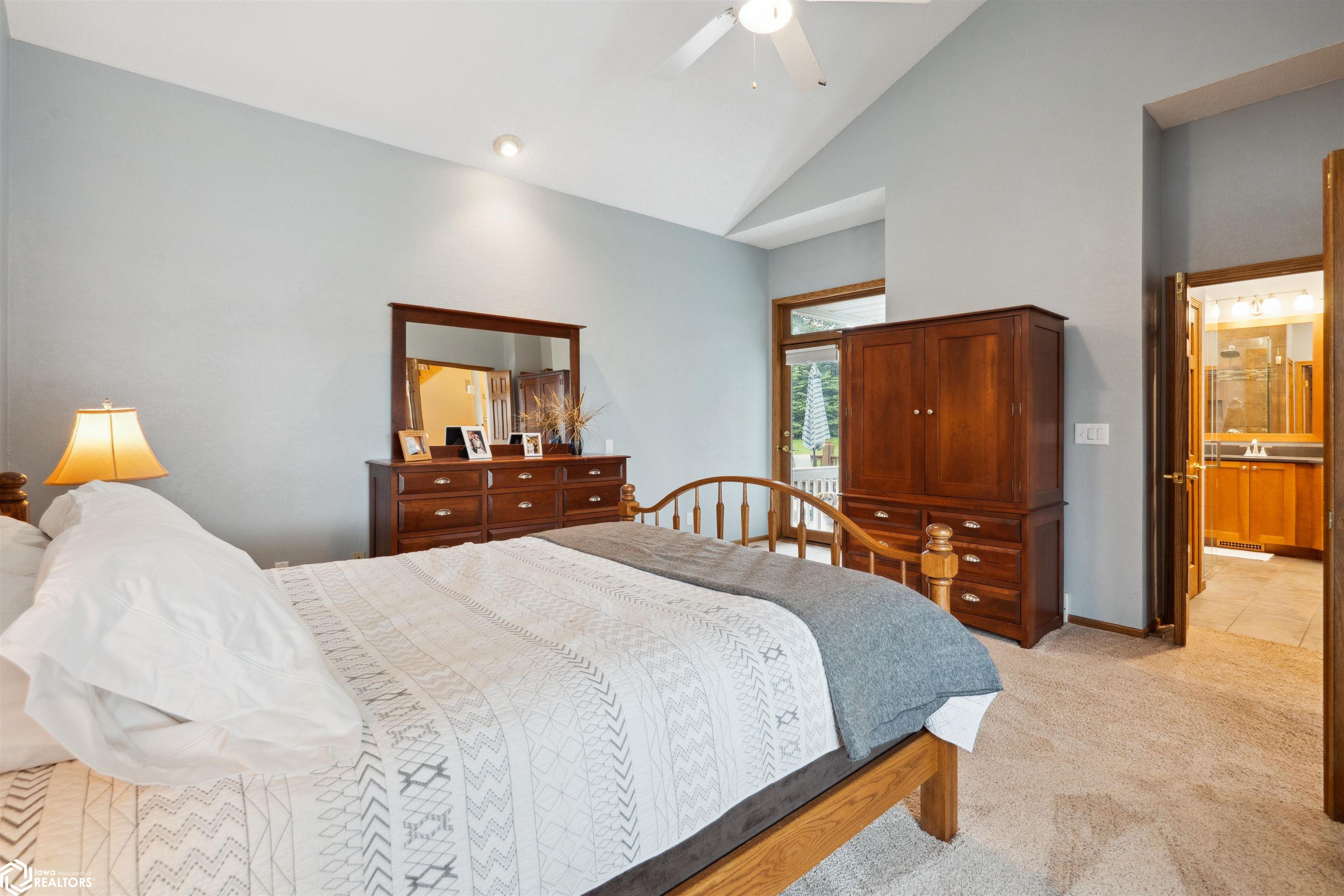 2310 Knollway Drive, Marshalltown, Iowa image 23