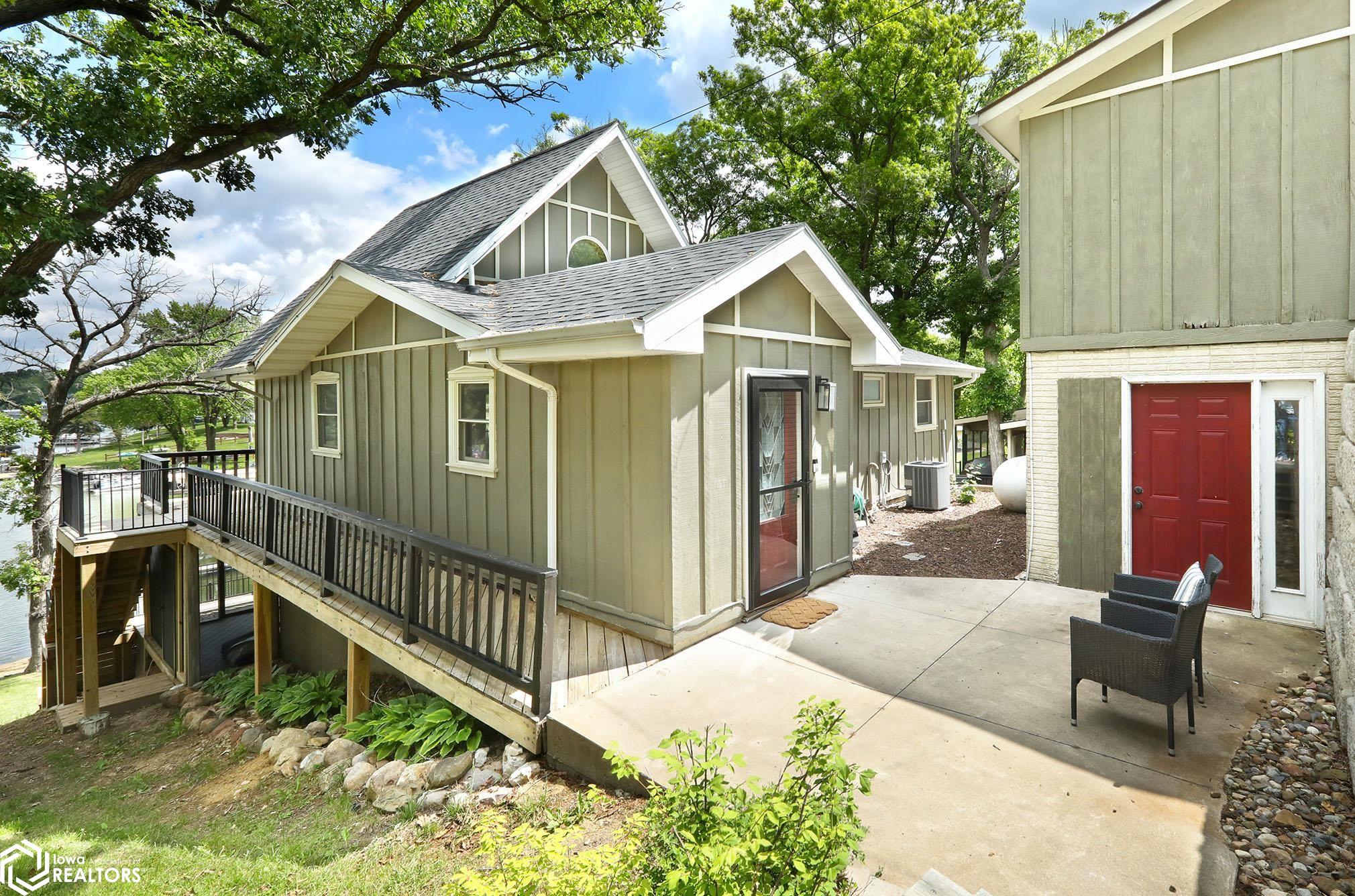 207 Cottage Lane, Montezuma, Iowa image 32