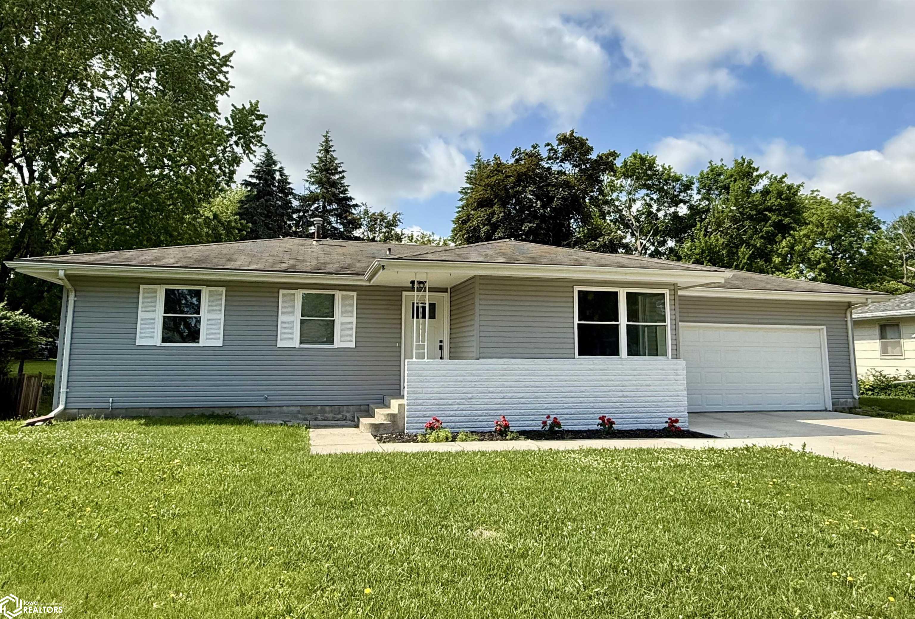 707 Rushview Drive, Jefferson, Iowa image 1